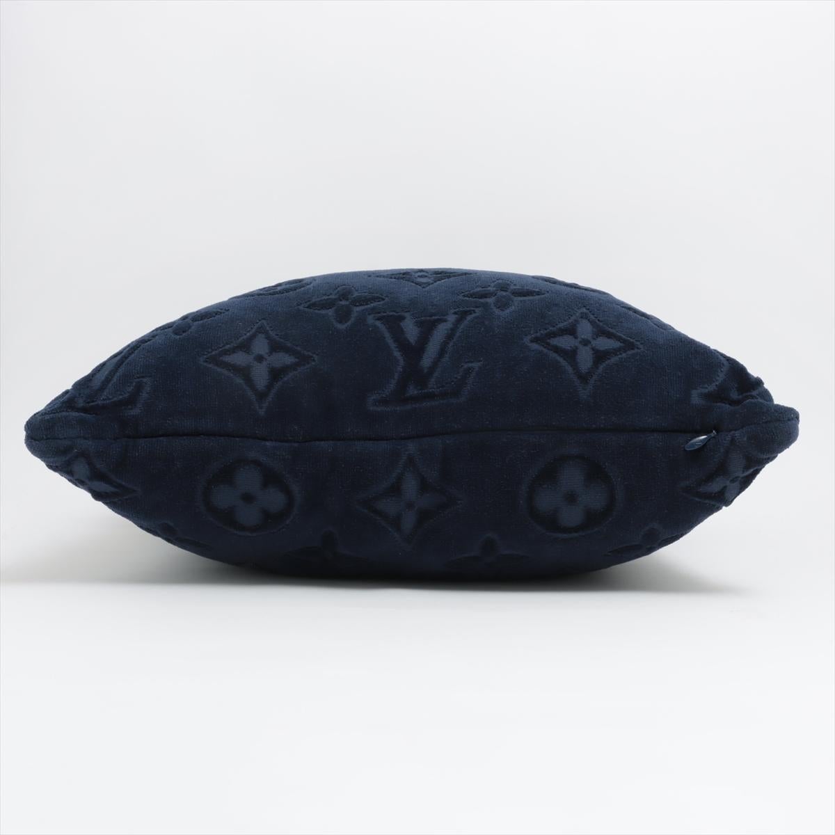Women's or Men's Louis Vuitton LVacation Beach Pillow Navy Blue