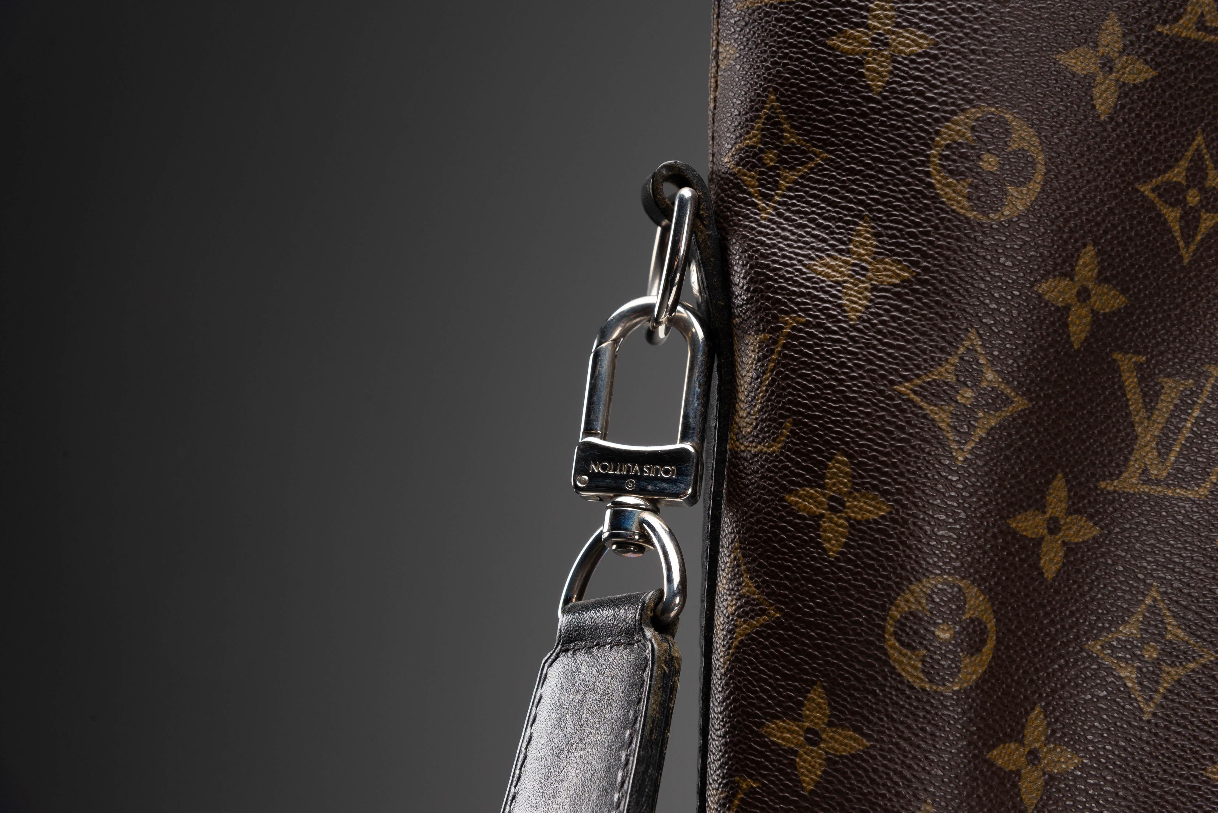 Louis Vuitton Macassar Davis Shopper Canvas Tote Bag For Sale 5