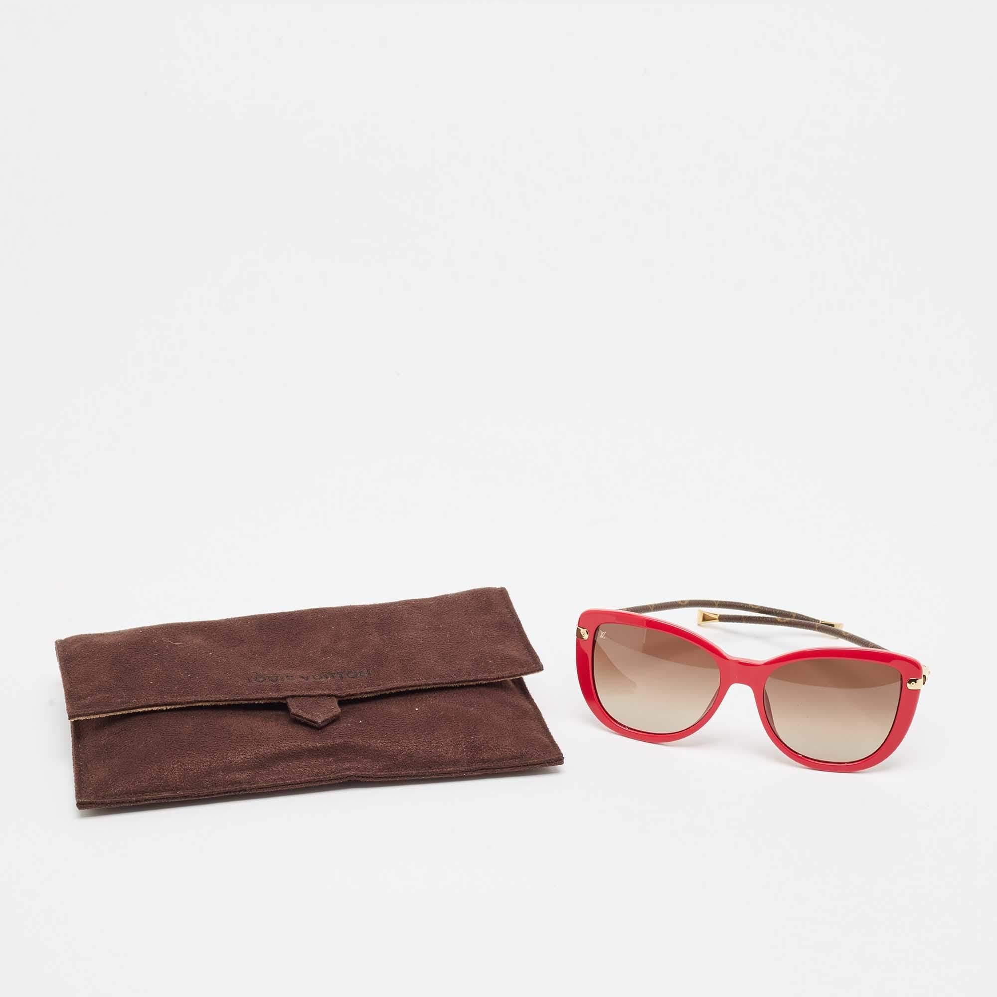 Louis Vuitton Magenta/Brown Gradient Z0744W Monogram Charlotte Sunglasses In Good Condition In Dubai, Al Qouz 2