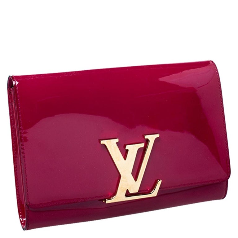 LOUIS VUITTON Red Patent Leather Louise Clutch Shoulder