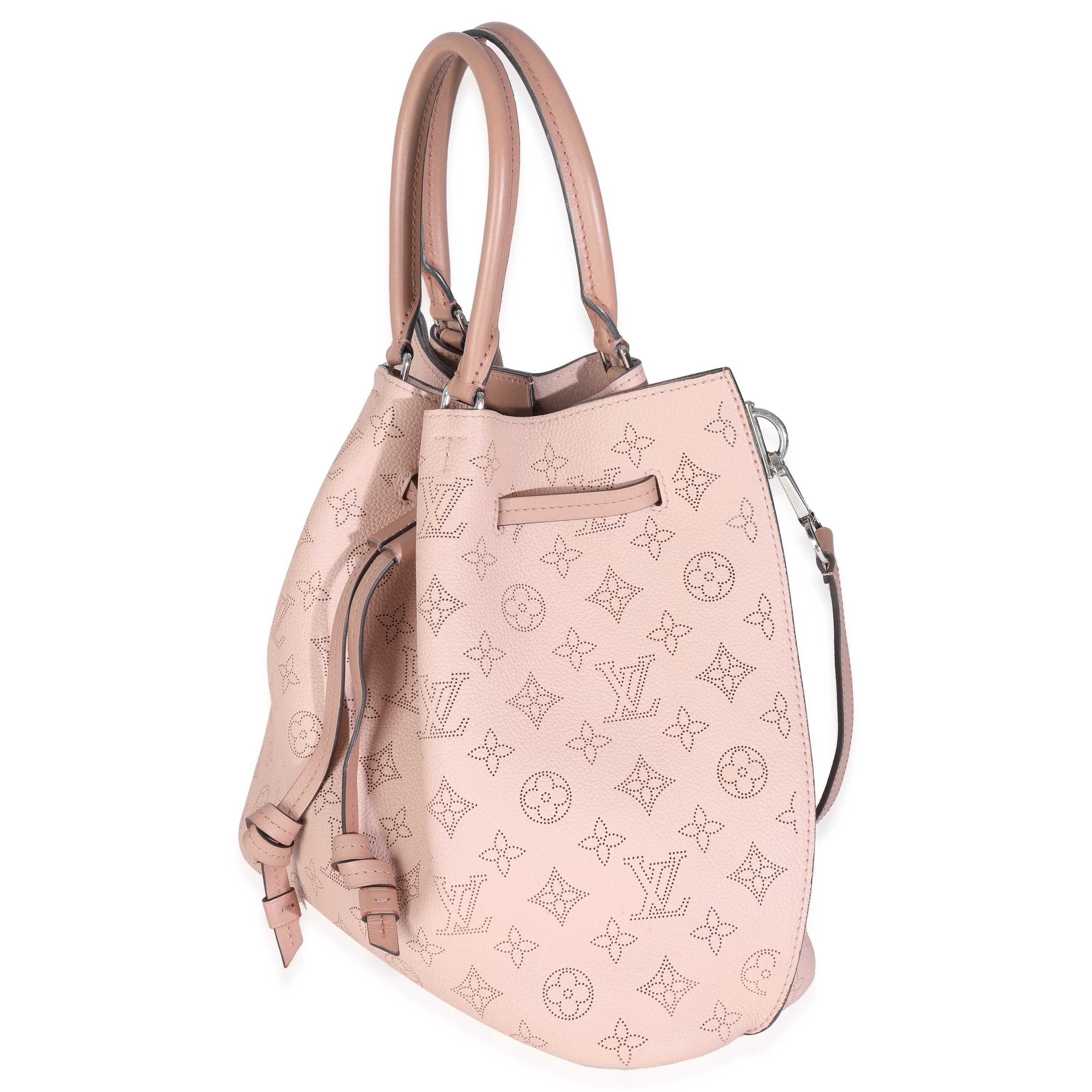 Louis Vuitton Monogram Magnolia Mahina Girolata In condizioni ottime in vendita a New York, NY