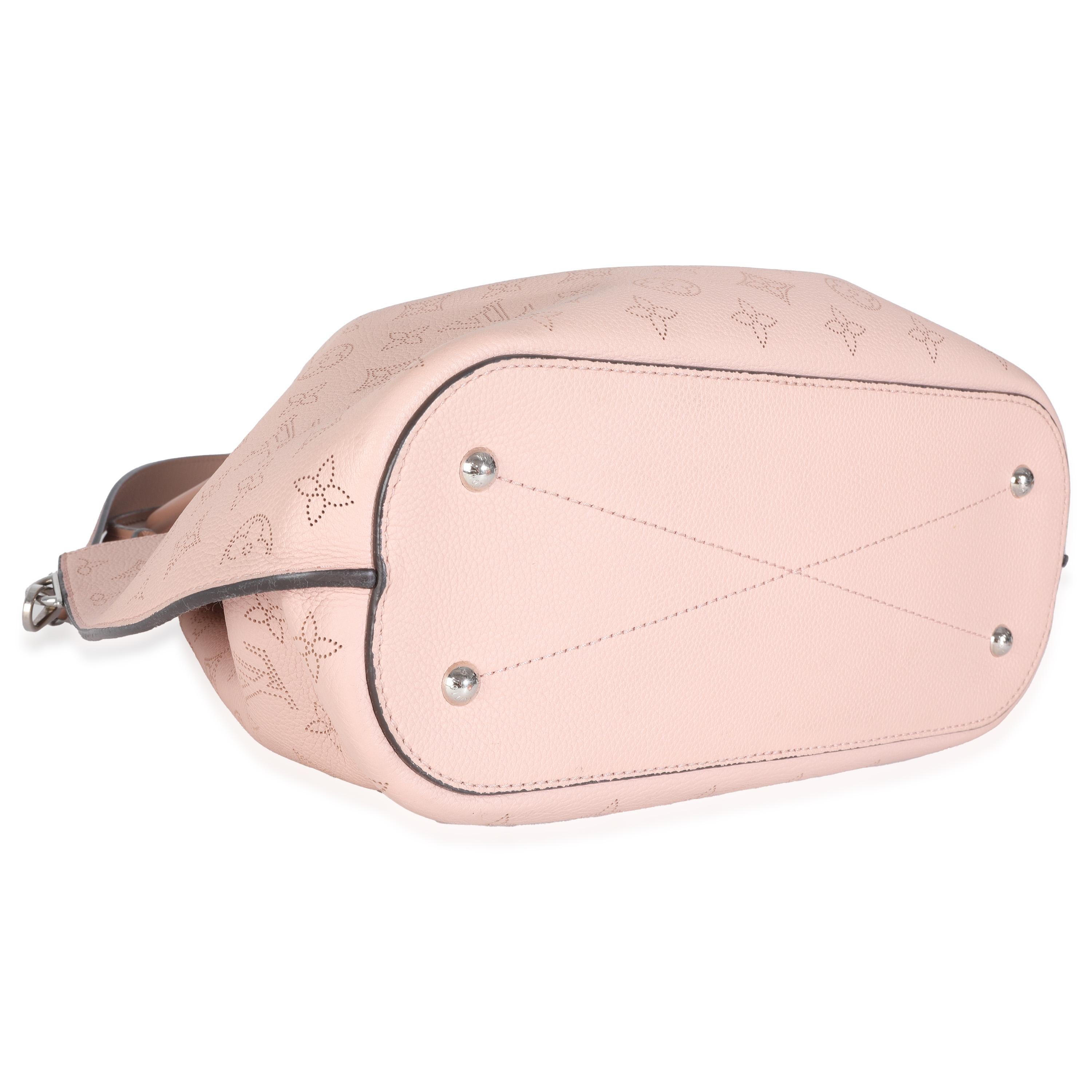 Louis Vuitton Monogram Magnolia Mahina Girolata in vendita 2