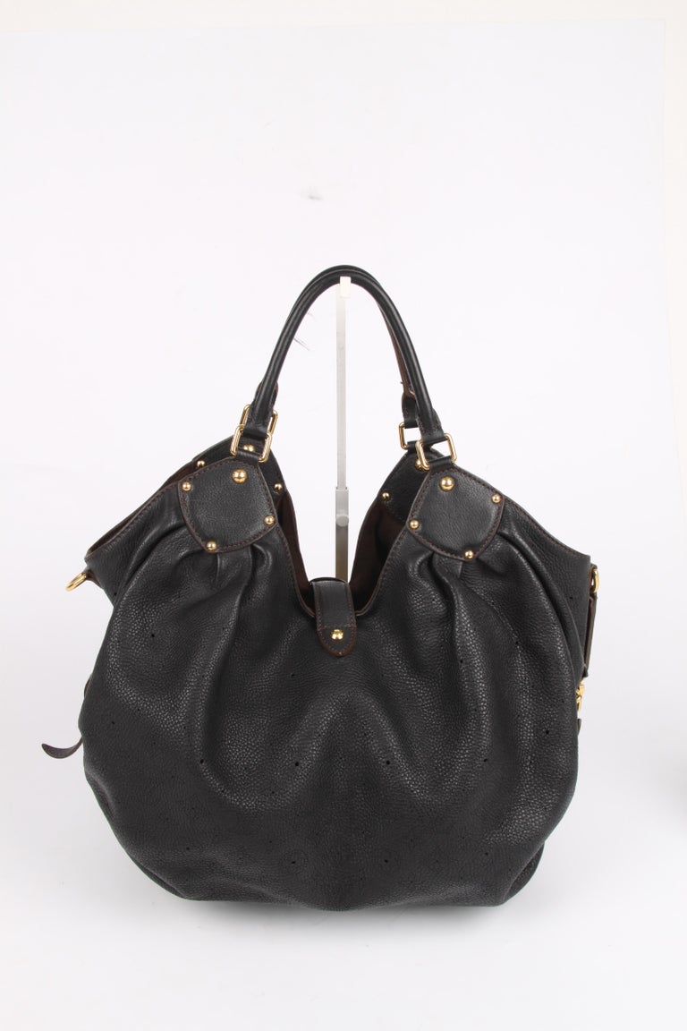 Louis Vuitton Mahina Bag Large - black For Sale at 1stdibs