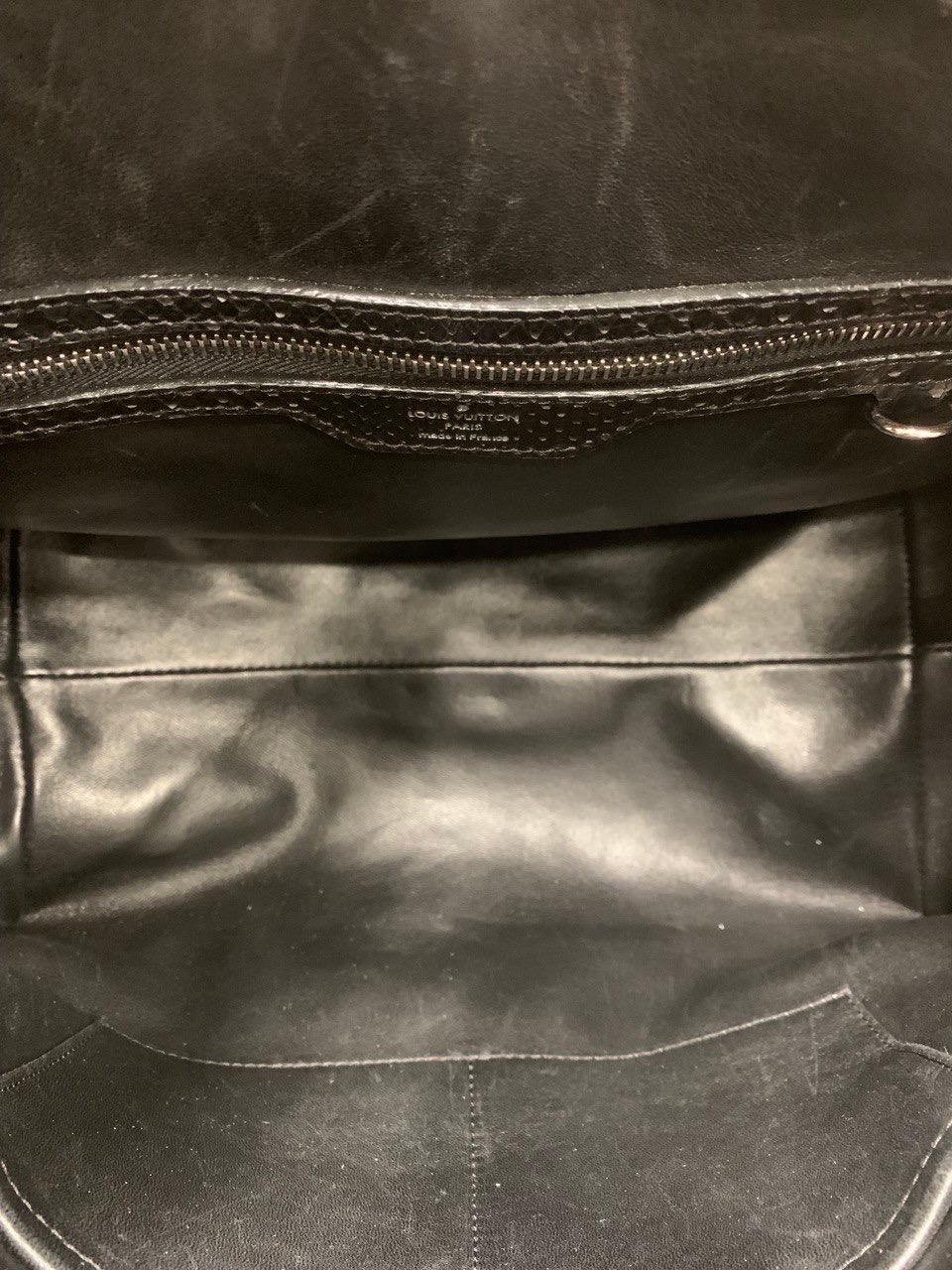 Louis Vuitton Mahina Cirrus Black Piton Top Handle Bag For Sale 3
