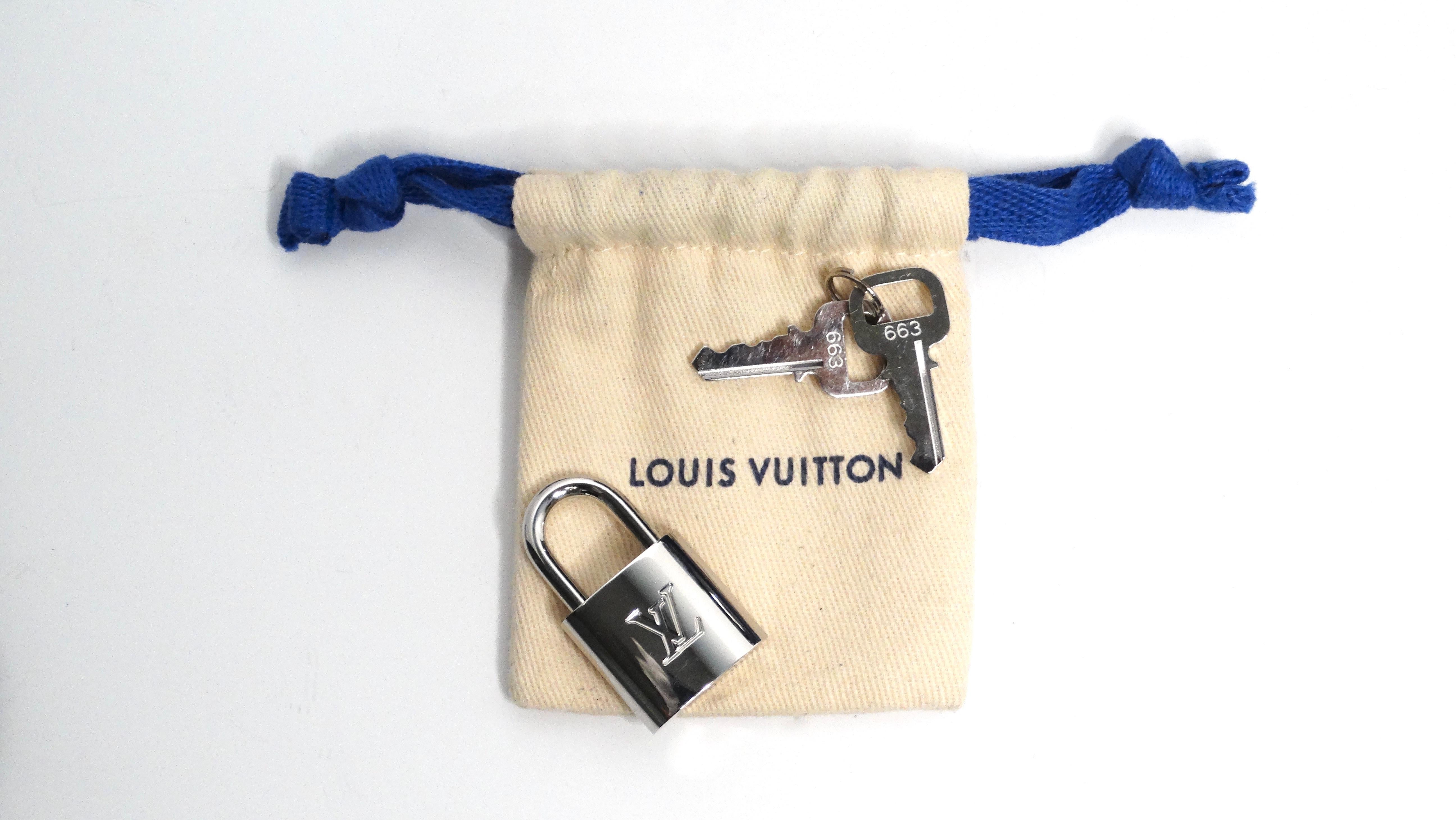 Louis Vuitton Mahina Flight Mode Muria Navy Blue Bucket Bag For Sale 8
