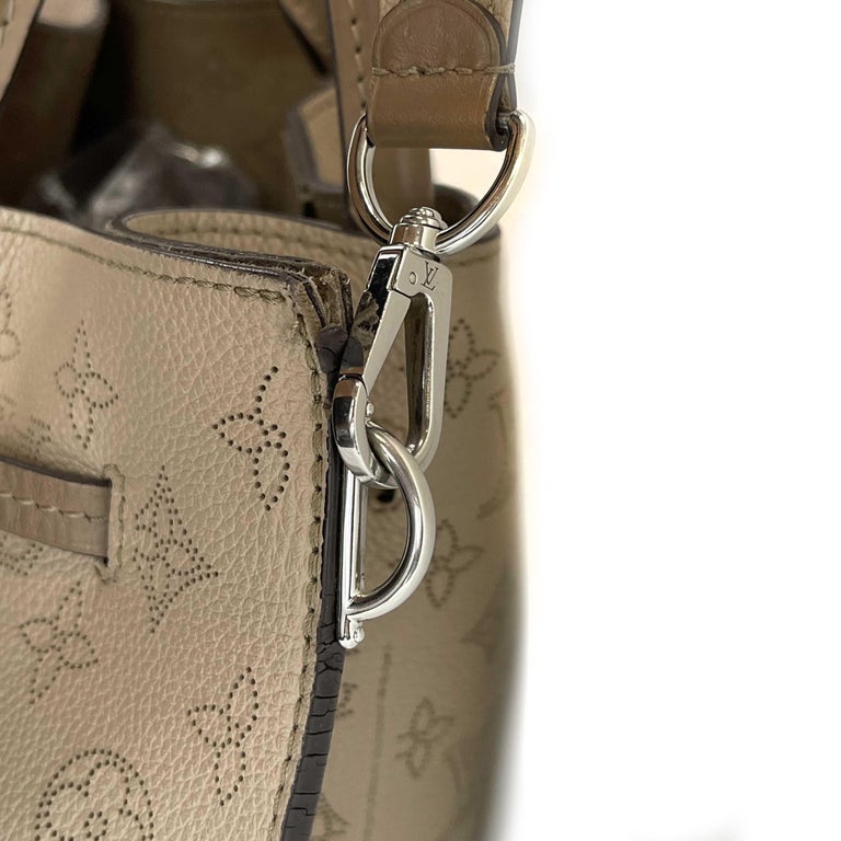 Louis Vuitton - Mahina Girolata Galet Grey - Top Handle w/ Shoulder Strap
