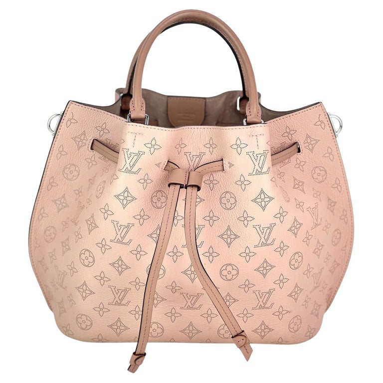Louis Vuitton Girolata Handbag Mahina Leather at 1stDibs  louis vuitton girolata  mahina, louis vuitton mahina girolata, lv girolata mahina