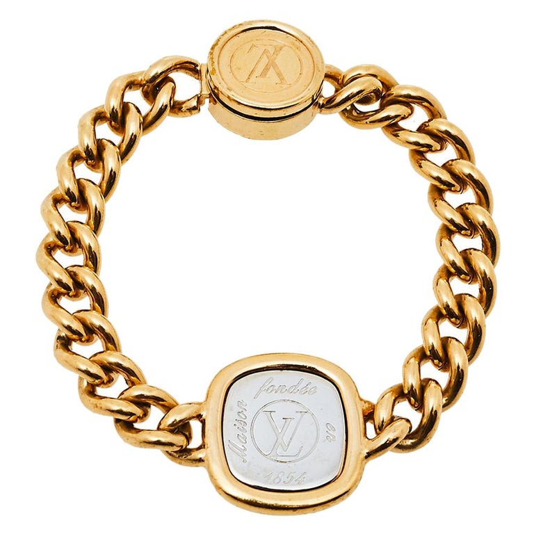 Louis Vuitton Maison Fondée en 1854 Curb Chain Bracelet at 1stDibs  maison  fondee en 1854 price, what does maison fondee en 1854 mean, louis vuitton  gold plated bracelet