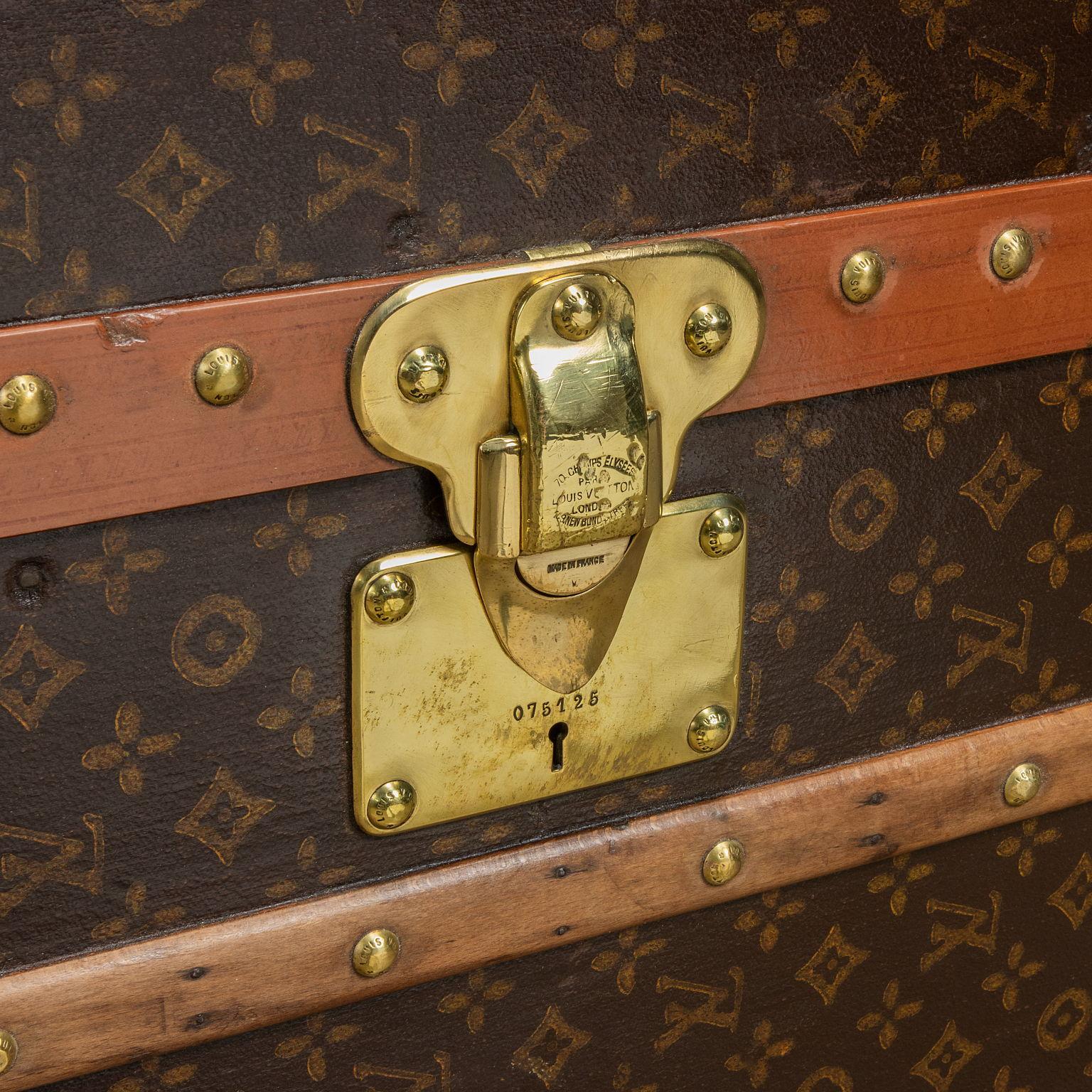 Louis Vuitton Malle Armoire Parigi 1935 ca. in vendita 2