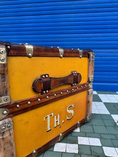 Louis Vuitton Malle armoire Vuittonite Wardobe trunk C1910