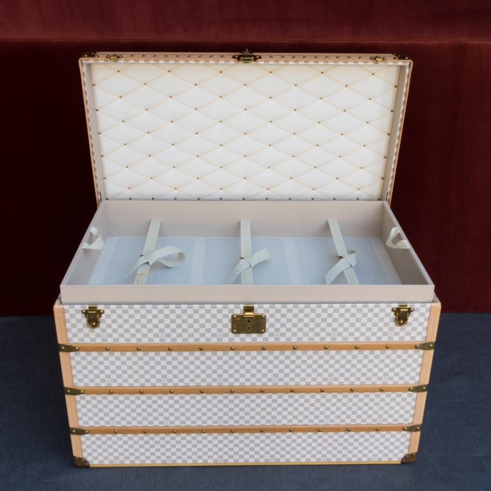 Malle à vapeur Damier Azur 110 « Malle Haute » de Louis Vuitton, vers 2007 6