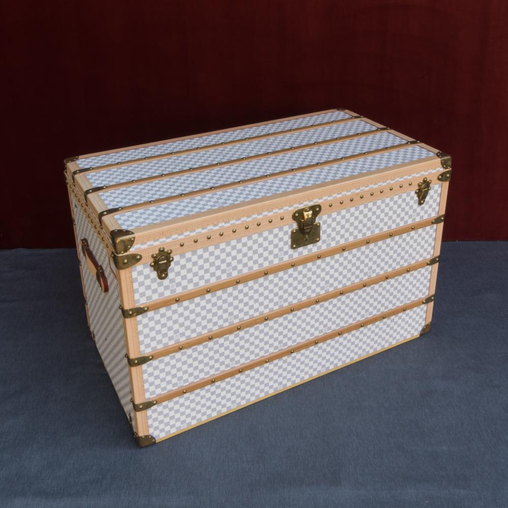Malle à vapeur Damier Azur 110 « Malle Haute » de Louis Vuitton, vers 2007 13