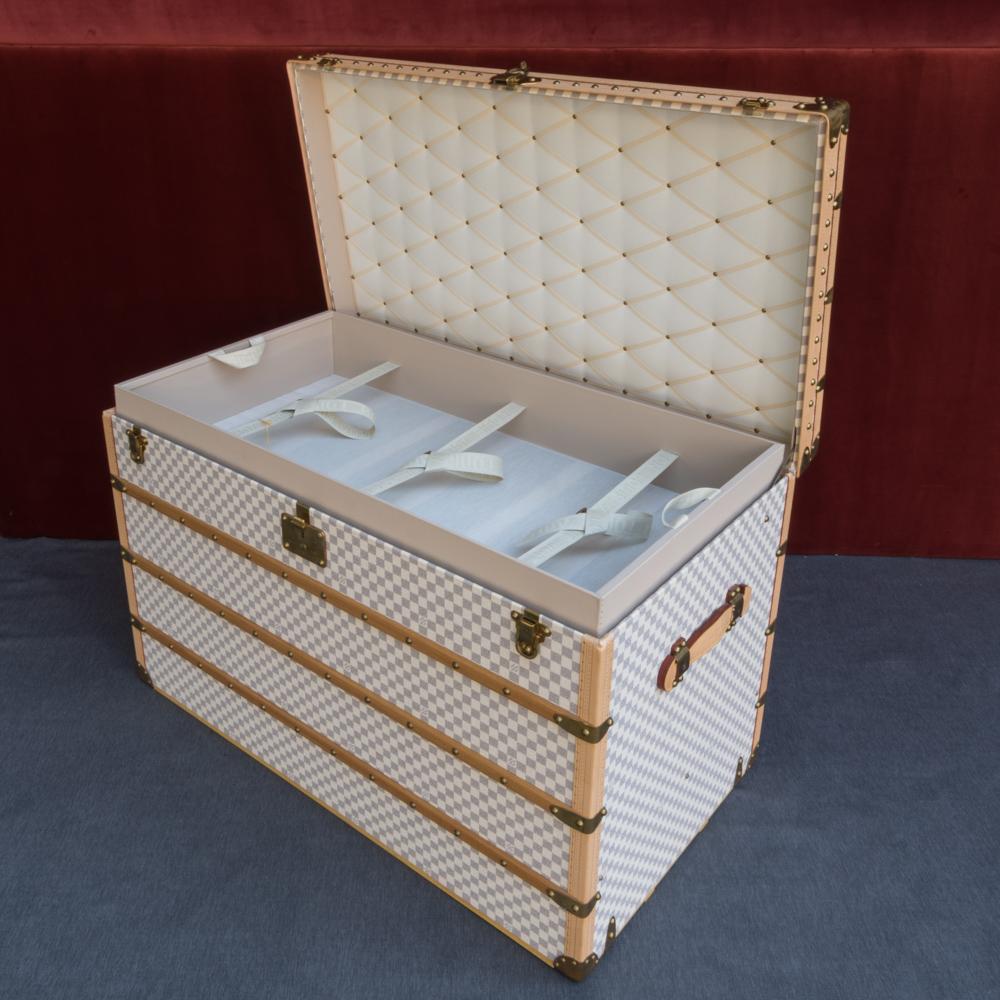 Malle à vapeur Damier Azur 110 « Malle Haute » de Louis Vuitton, vers 2007 14