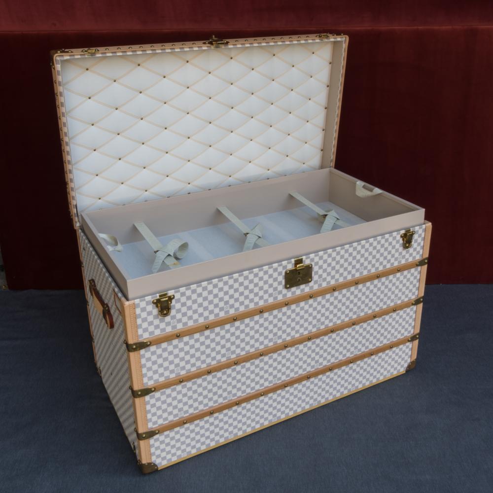 Laiton Malle à vapeur Damier Azur 110 « Malle Haute » de Louis Vuitton, vers 2007