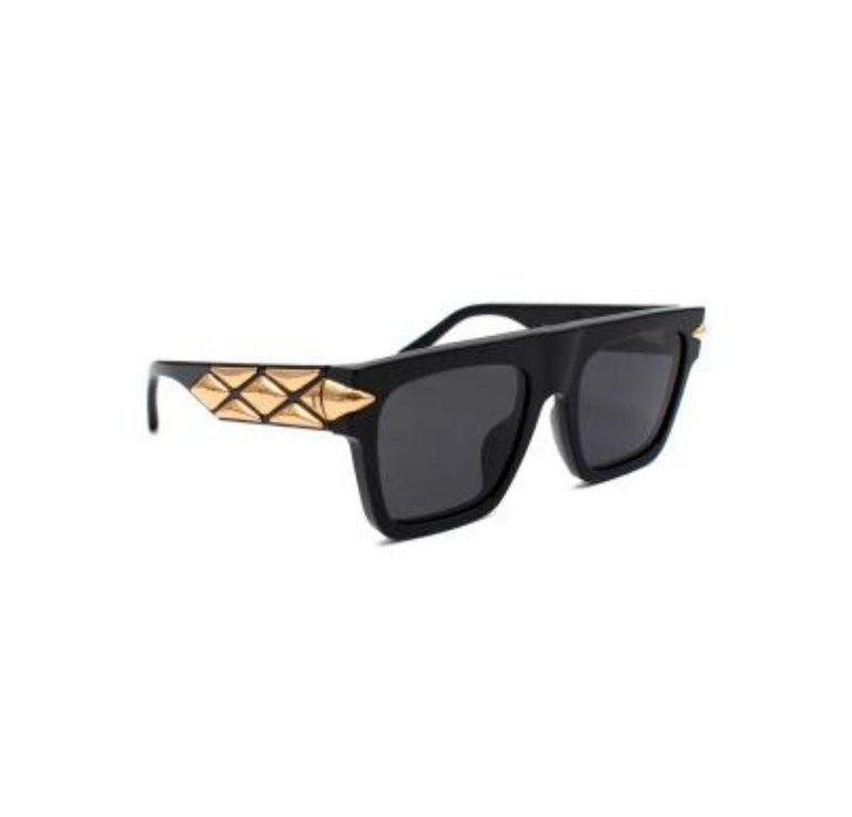 Louis Vuitton LV Malletage Round Sunglasses Cream Acetate & Metal. Size W