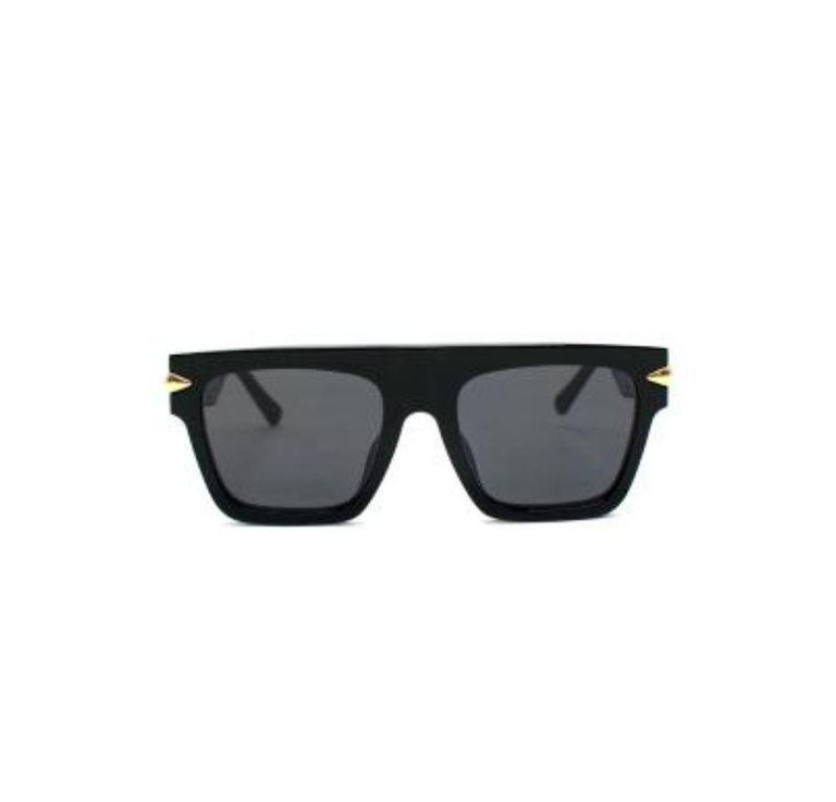 LOUIS VUITTON LV Malletage Cat Eye Sunglasses Cream Acetate & Metal. Size W