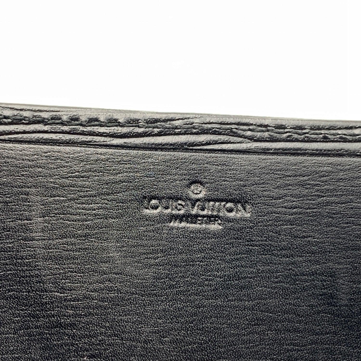 Louis Vuitton Malletier Vintage Black Epi Leather Bifold Bill Wallet 3
