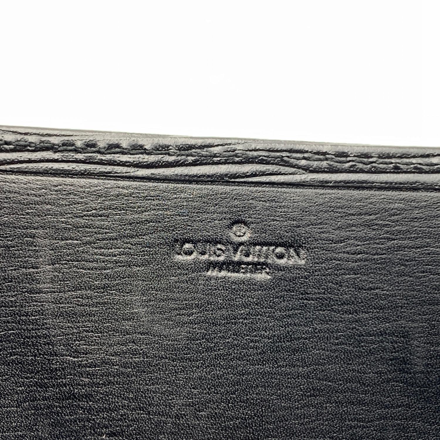 Louis Vuitton Malletier Vintage Black Epi Leather Bifold Bill Wallet 4