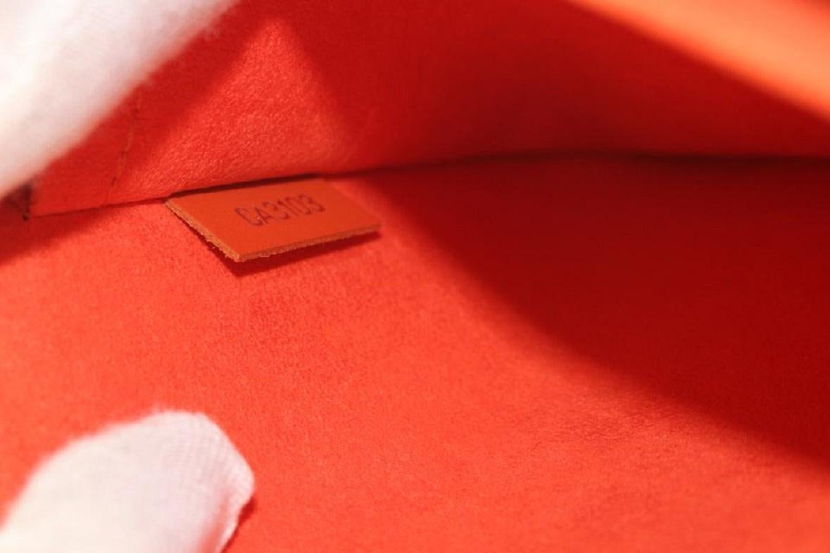 Women's Louis Vuitton Manadarin Orange Leather Neverfull Pochette MM/GM Wristlet For Sale