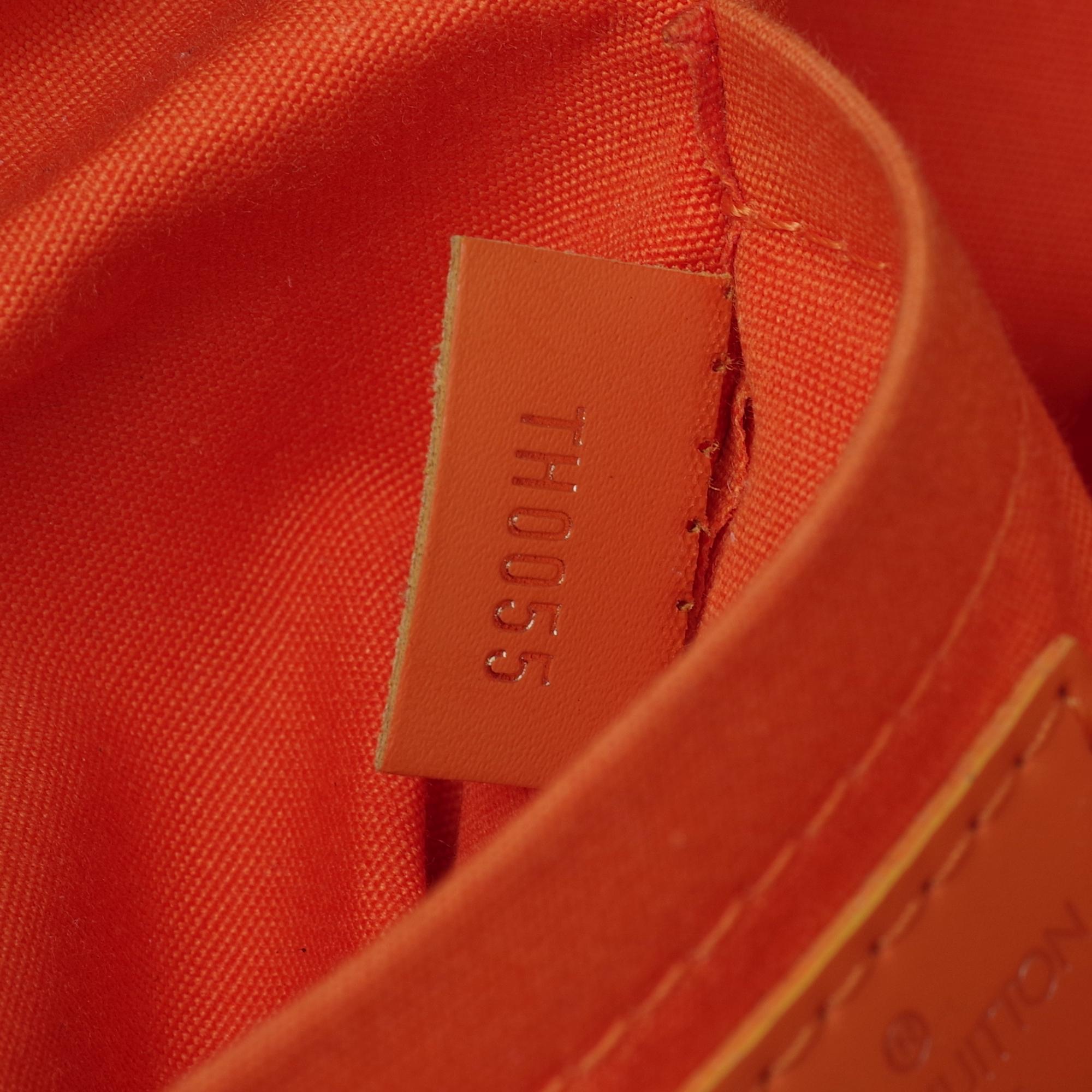 Louis Vuitton Mandara PM hand bag in orange epi leather with gold hardware 1
