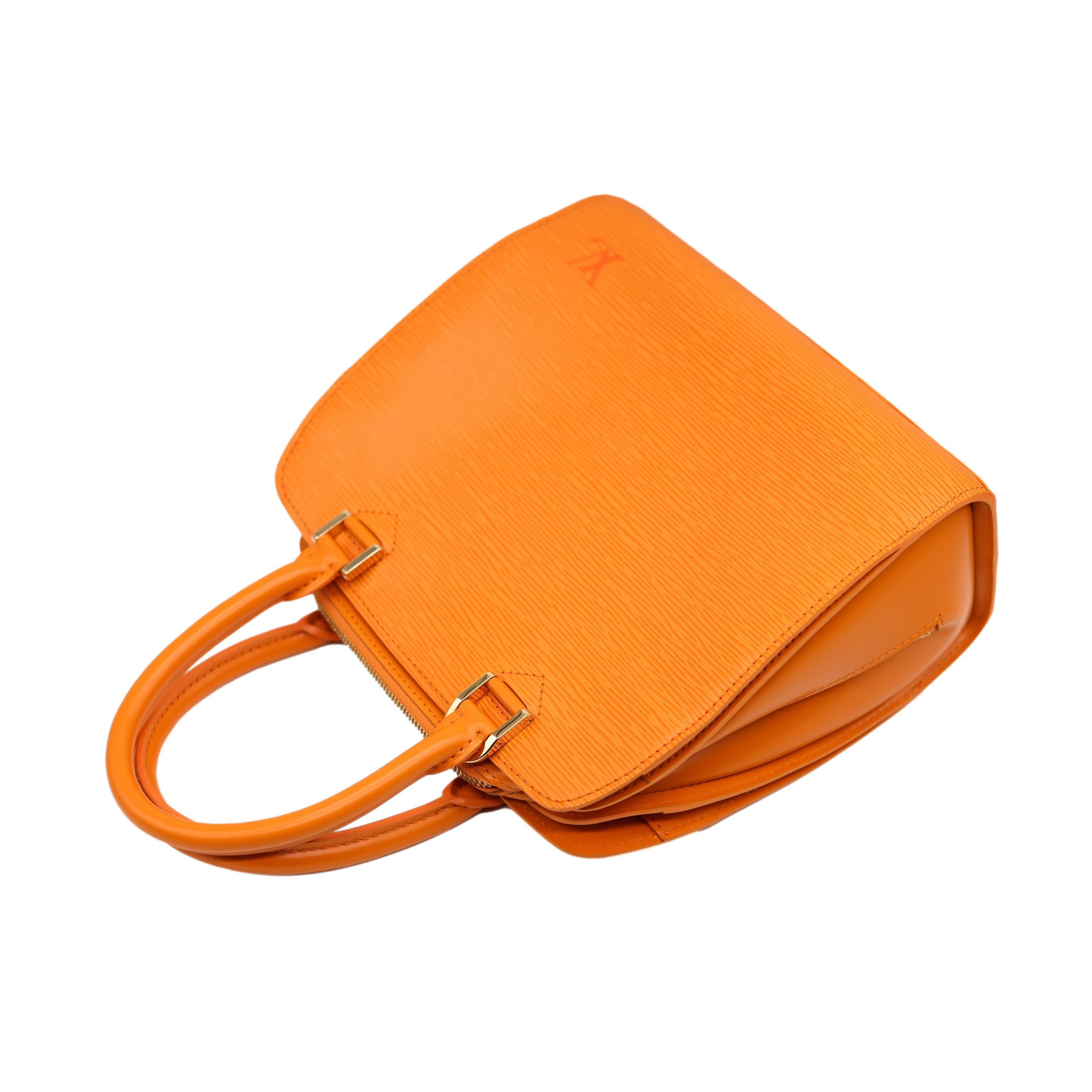 Louis Vuitton Mandarin EPI Orange Pont Neuf PM Top Handle Handbag, 2003. 5