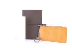 Louis Vuitton Mandarin Orange Epi Key Cles Change Beutel 10lr1113 Leder-Clutch