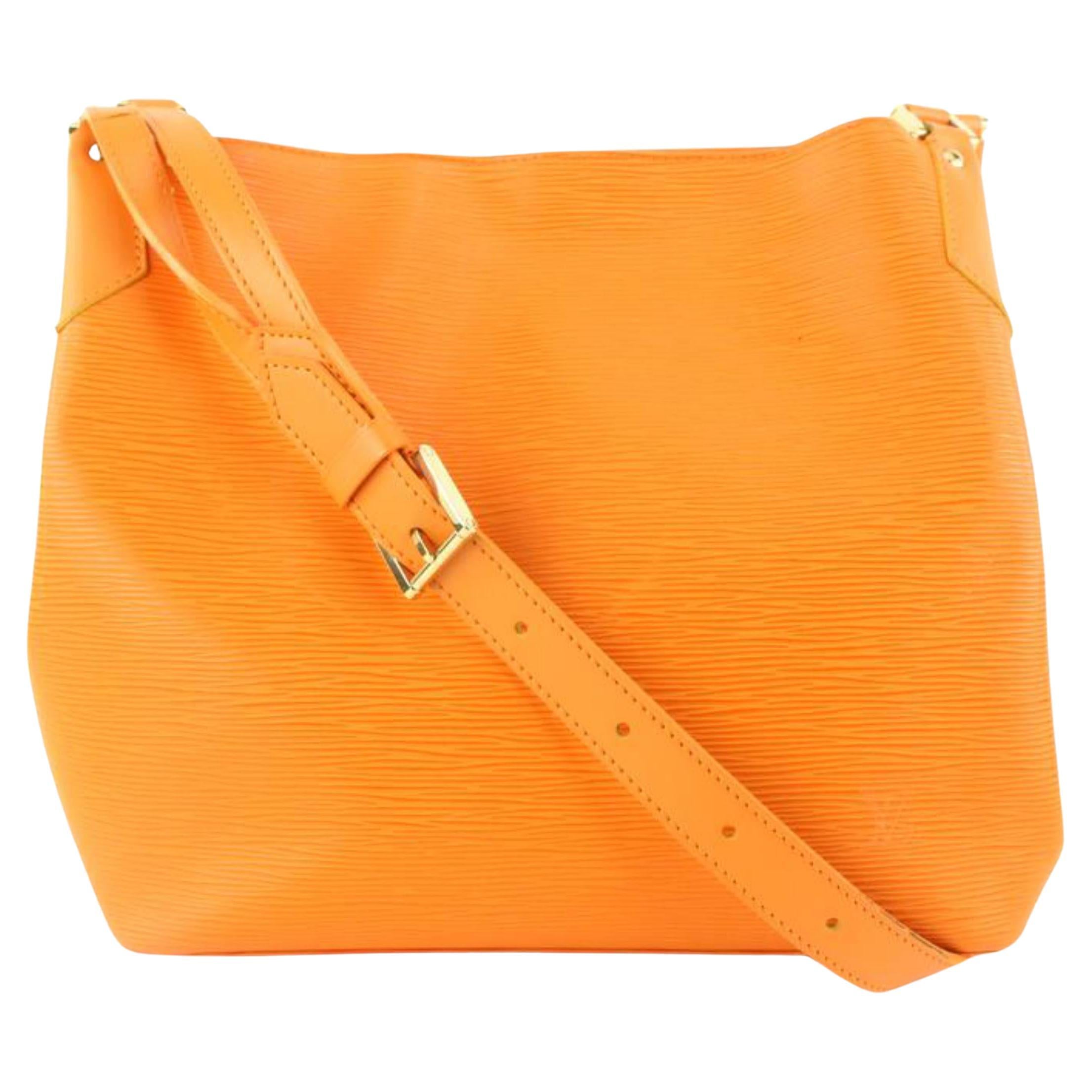 Louis Vuitton Mandarin Orange Epi Leather Mandara MM Hobo Shoulder bag 16lv38
