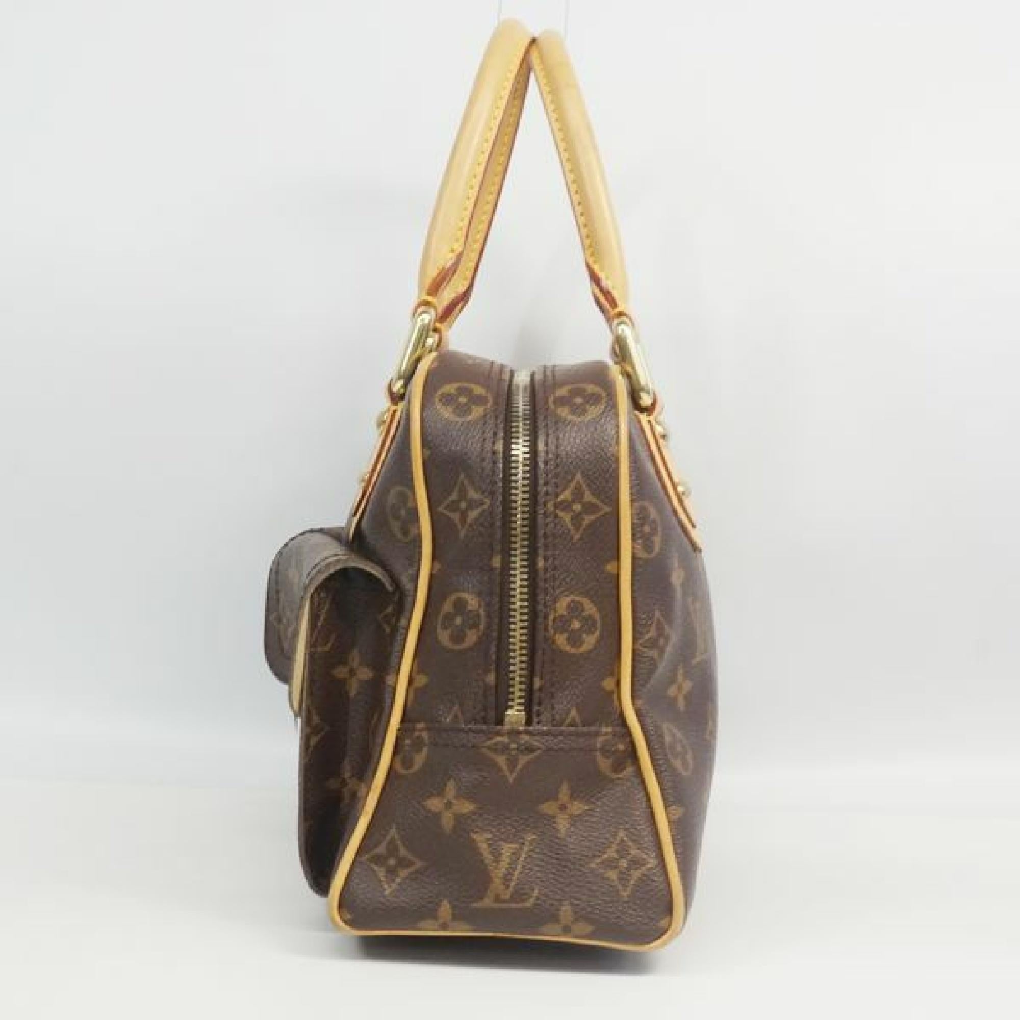 An authentic LOUIS VUITTON Manhattan PM Womens handbag M40026 The outside material is Monogram canvas. The pattern is ManhattanPM. This item is Contemporary. The year of manufacture would be 2006.
Rank
AB signs of wear (Small)
Used goods in good