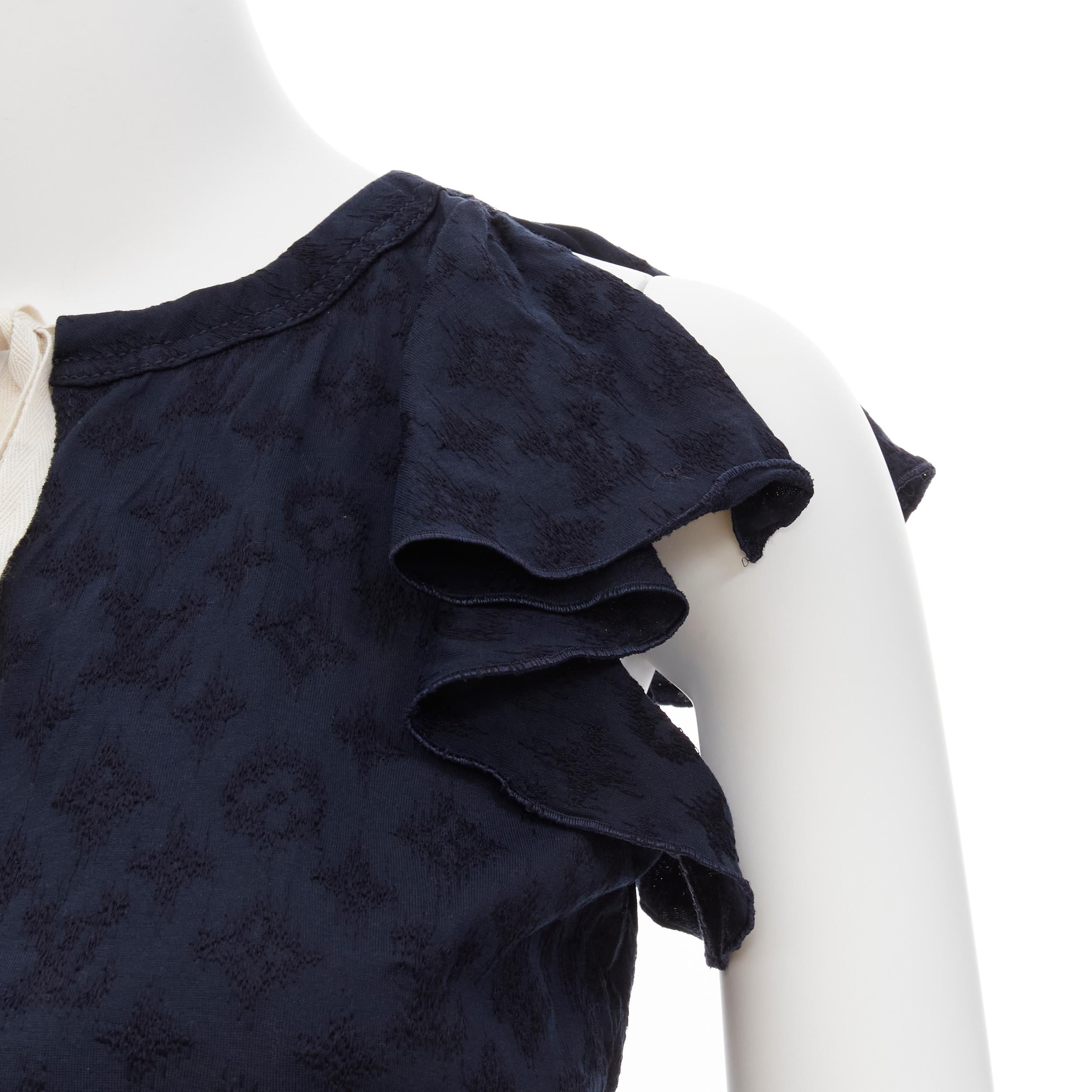 LOUIS VUITTON Marc Jacobs navy LV monogram ruffle sleeves peplum top S
Reference: TGAS/D00311
Brand: Louis Vuitton
Designer: Marc Jacobs
Material: Cotton
Color: Navy
Pattern: Monogram
Closure: Drawstring
Extra Details: Peplum design accentuates the