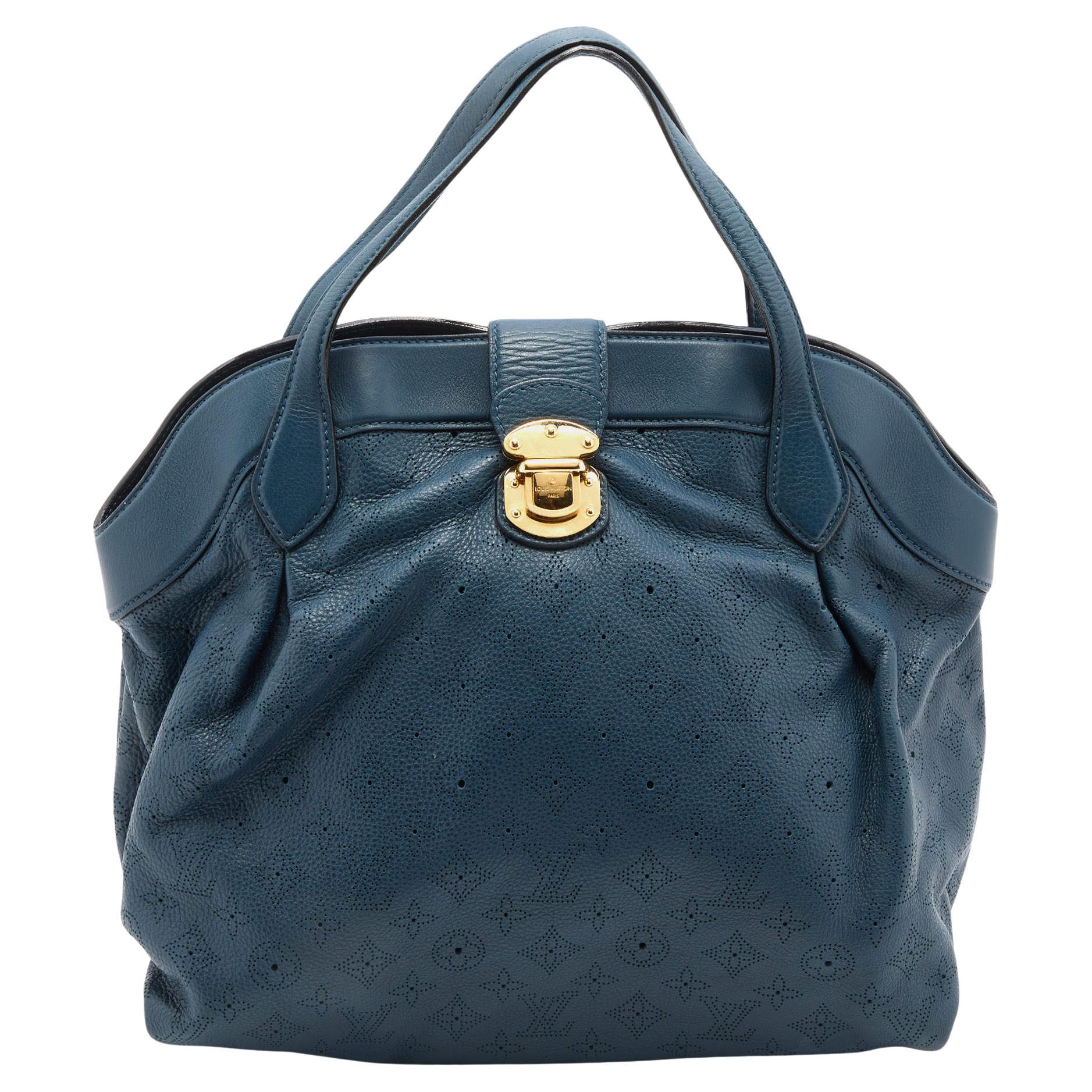 Louis Vuitton Marine Monogram Mahina Leather Cirrus MM Bag For Sale