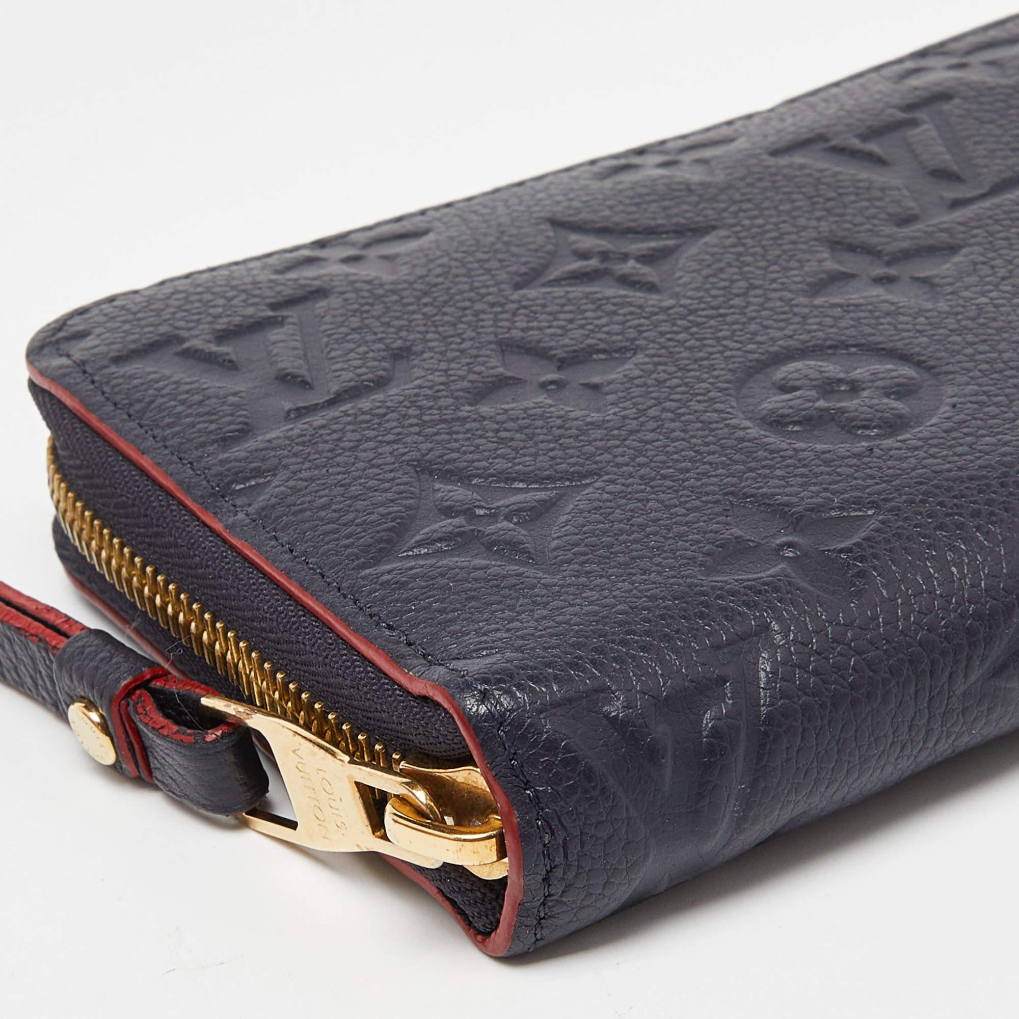 Louis Vuitton Marine Rouge Monogram Empreinte Leather Zippy Wallet For Sale 3