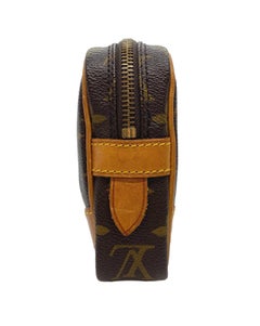 Louis Vuitton Marley Dragonne Pochette Clutch Wristlet Accessory Handbag