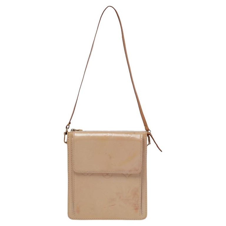 Louis Vuitton Marshmallow Monogram Vernis Mott Bag For Sale at 1stDibs
