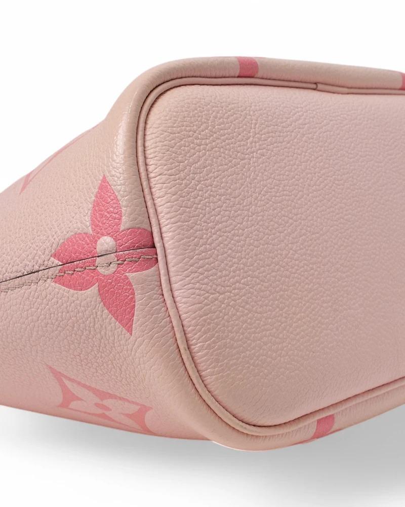 Louis Vuitton Marshmallow PM Sunset Empreinte Pink 3