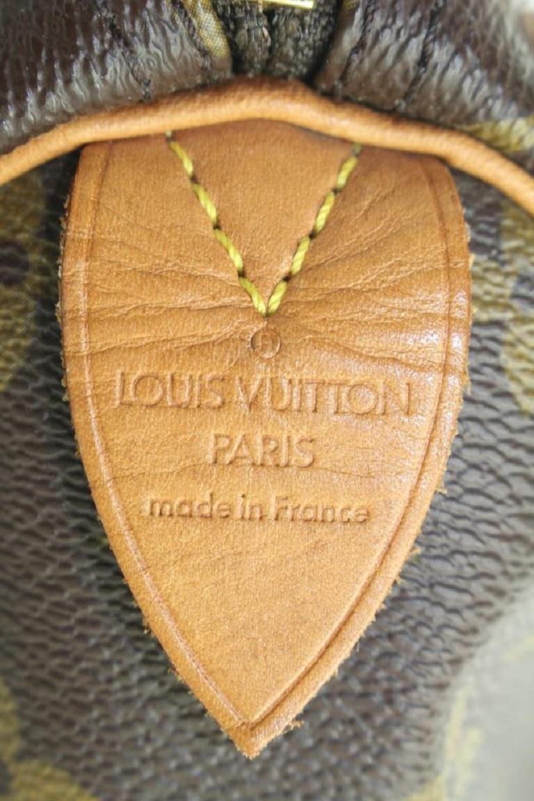 Louis Vuitton Medium Monogram Speedy 30 Boston Bag MM 215lvs55 In Good Condition In Dix hills, NY