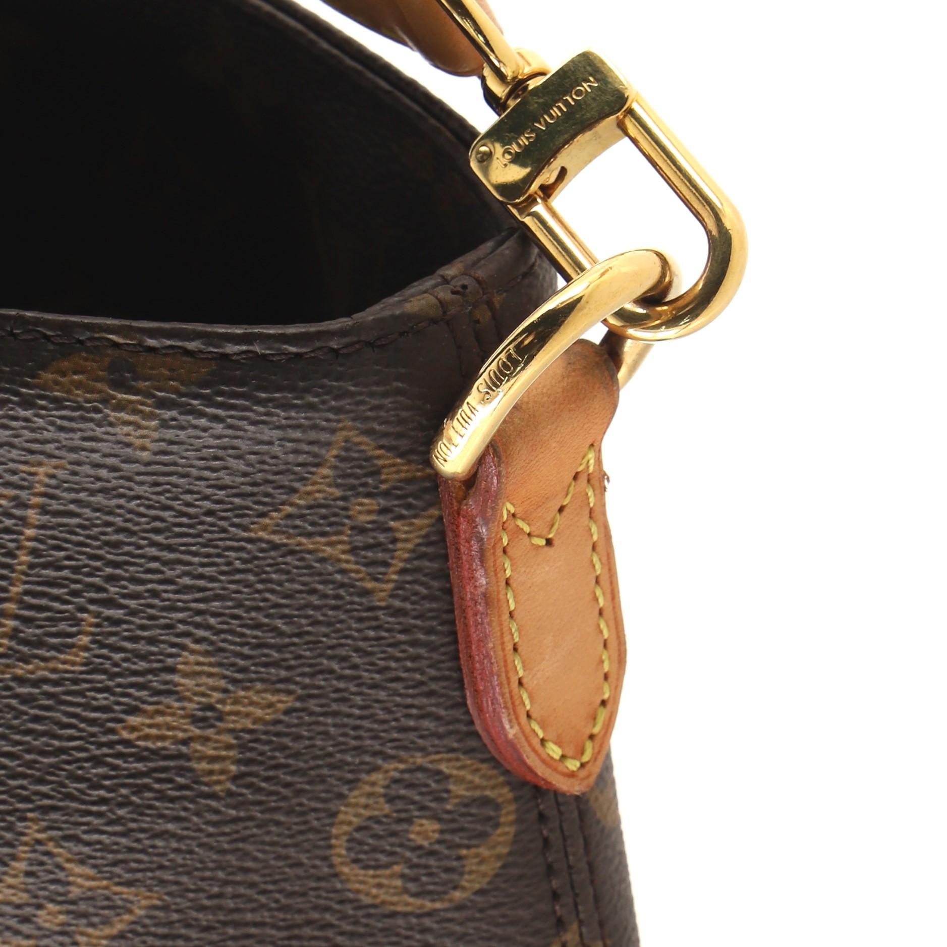 Louis Vuitton Melie Handbag Monogram Canvas In Good Condition In NY, NY