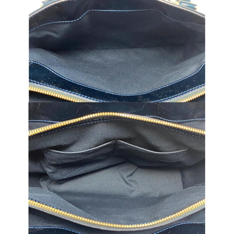 Louis Vuitton Melrose Avenue Blue Nuit Patent Leather Handbag at ...