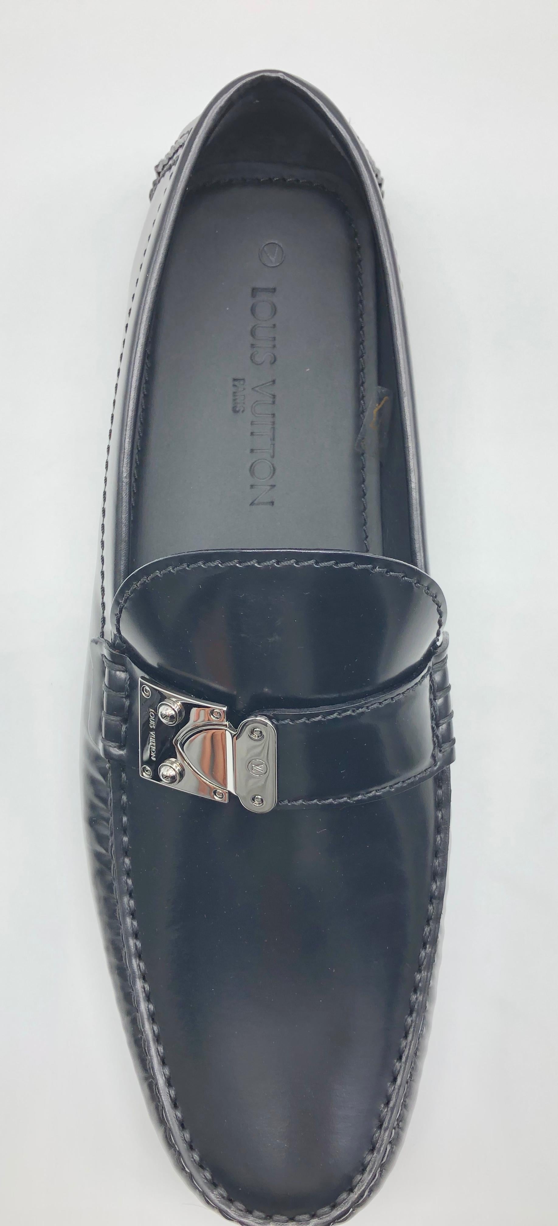 Black Louis Vuitton men Loafers in black leather // Model: RaceTrack car shoe // New!