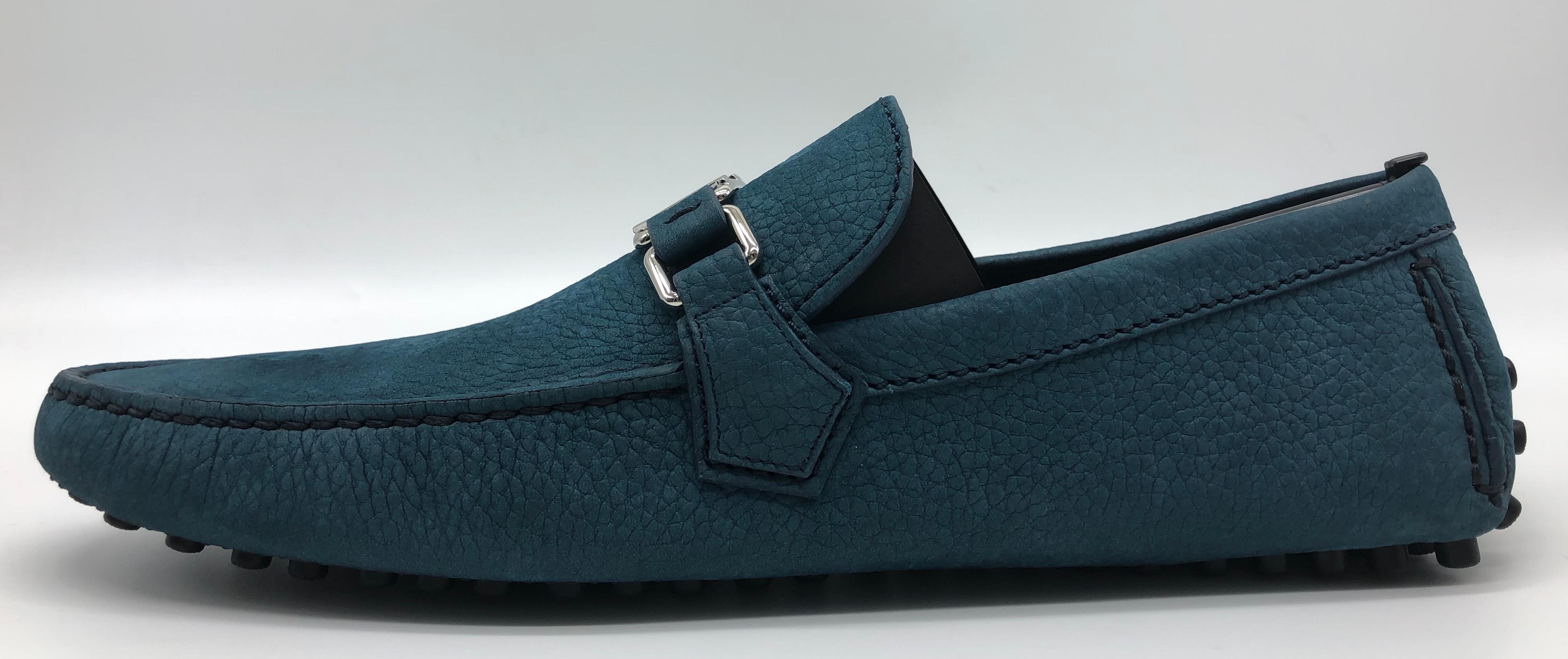 Louis Vuitton loafers for men in blue suede .
Model: Hockenheim .
Size : 10 (44,5) 
Condition: New, never used 
Comes with box.