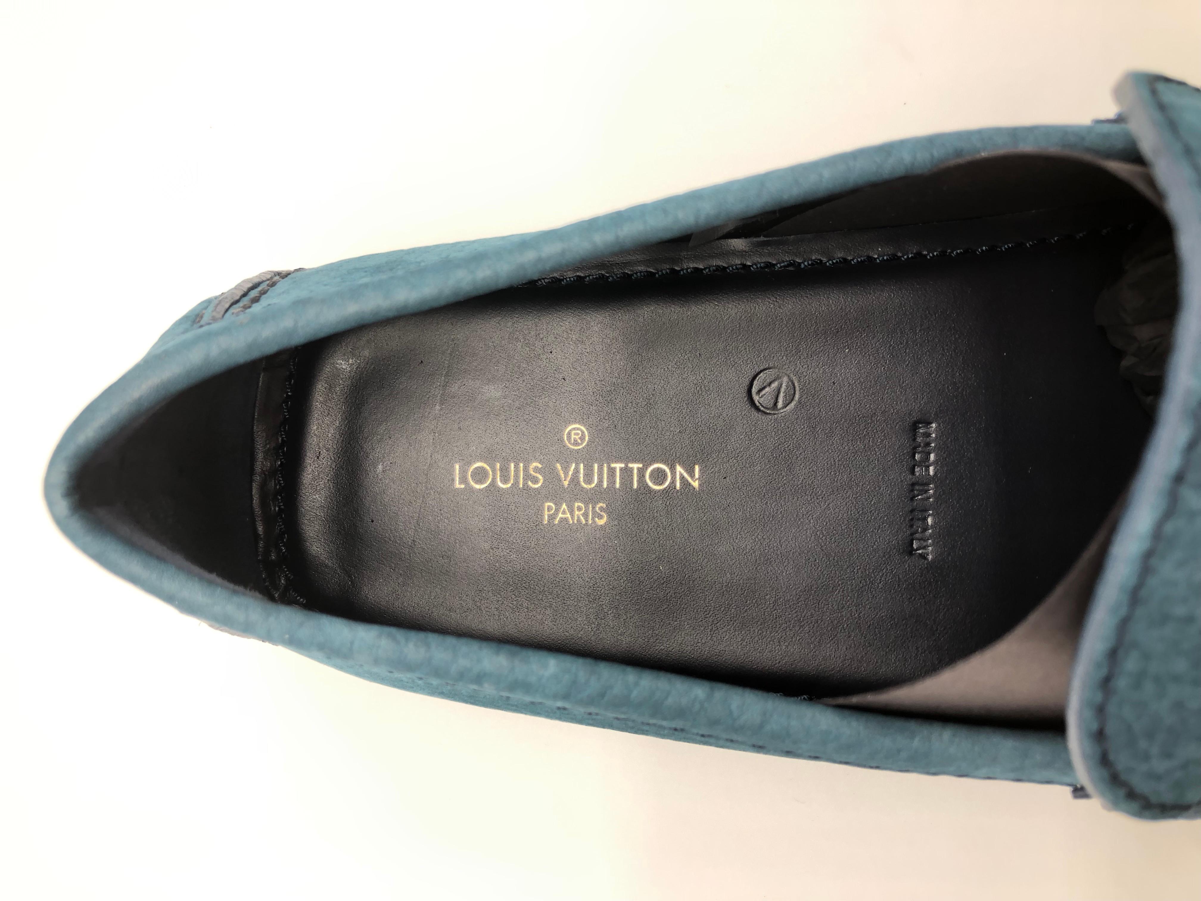 Mocassins Louis Vuitton pour hommes en daim bleu // Modèle : Hockenheim // Taille : 10 // Nouveau 1