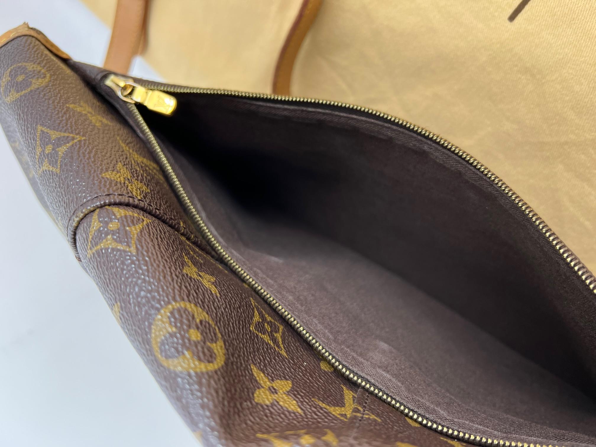 Women's Louis Vuitton Menilmontant MM Monogram Messenger Crossbody Bag 