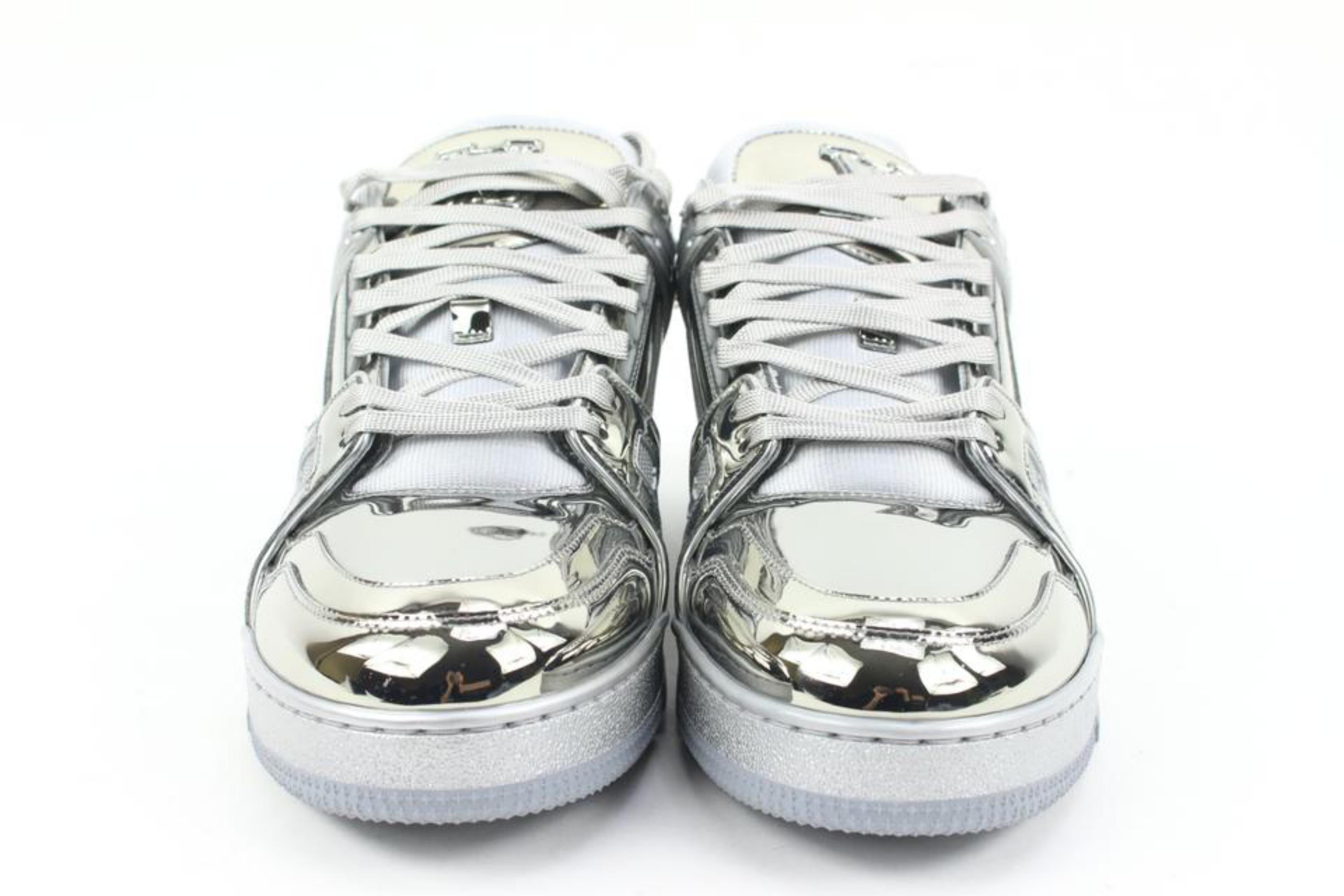 Louis Vuitton Men's 10 US Virgil Abloh Silver Mirror Sneaker  124lv4 For Sale 4