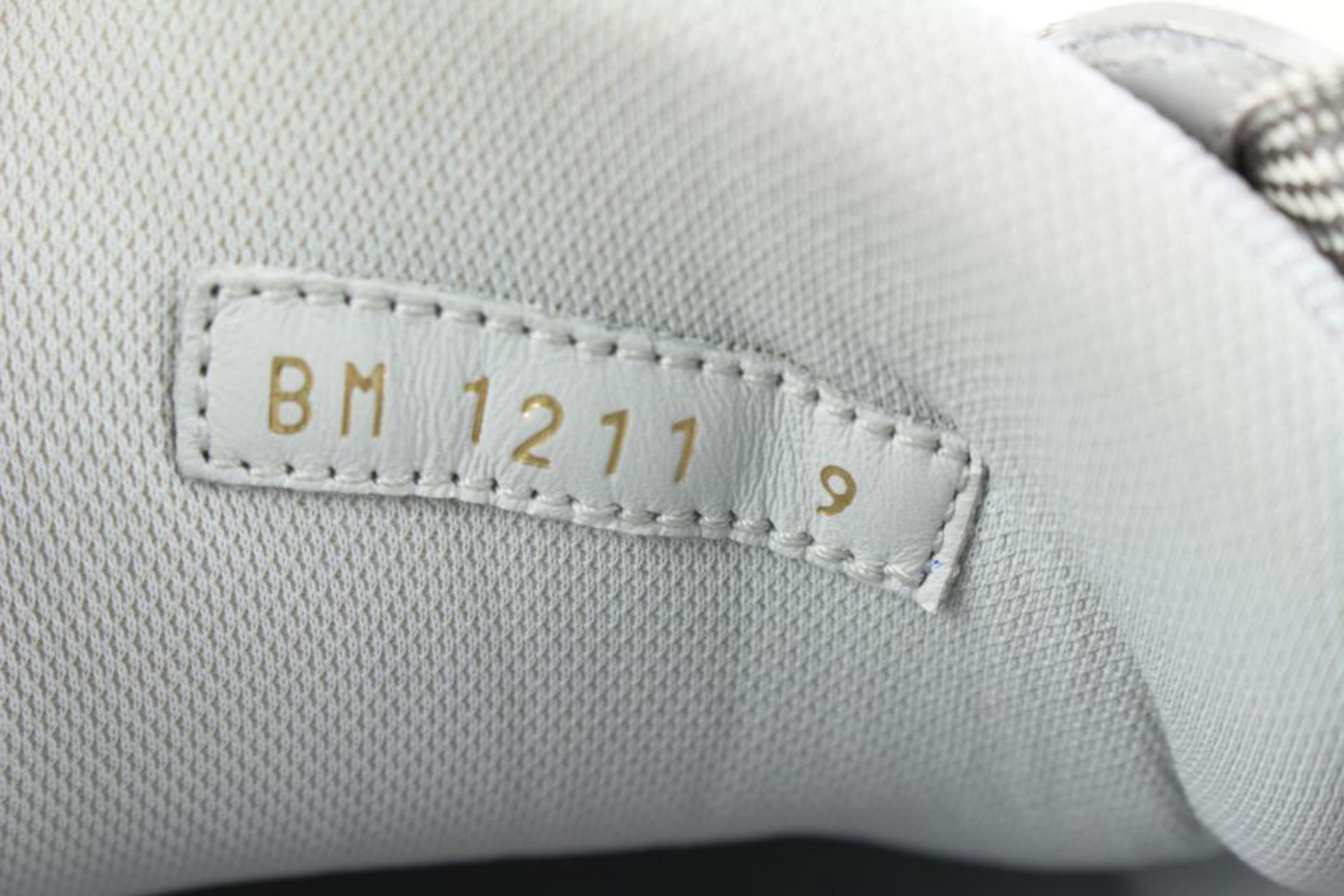 Authentic Louis-Vuitton Mens Sneaker Size 10 U.S Good condition! 