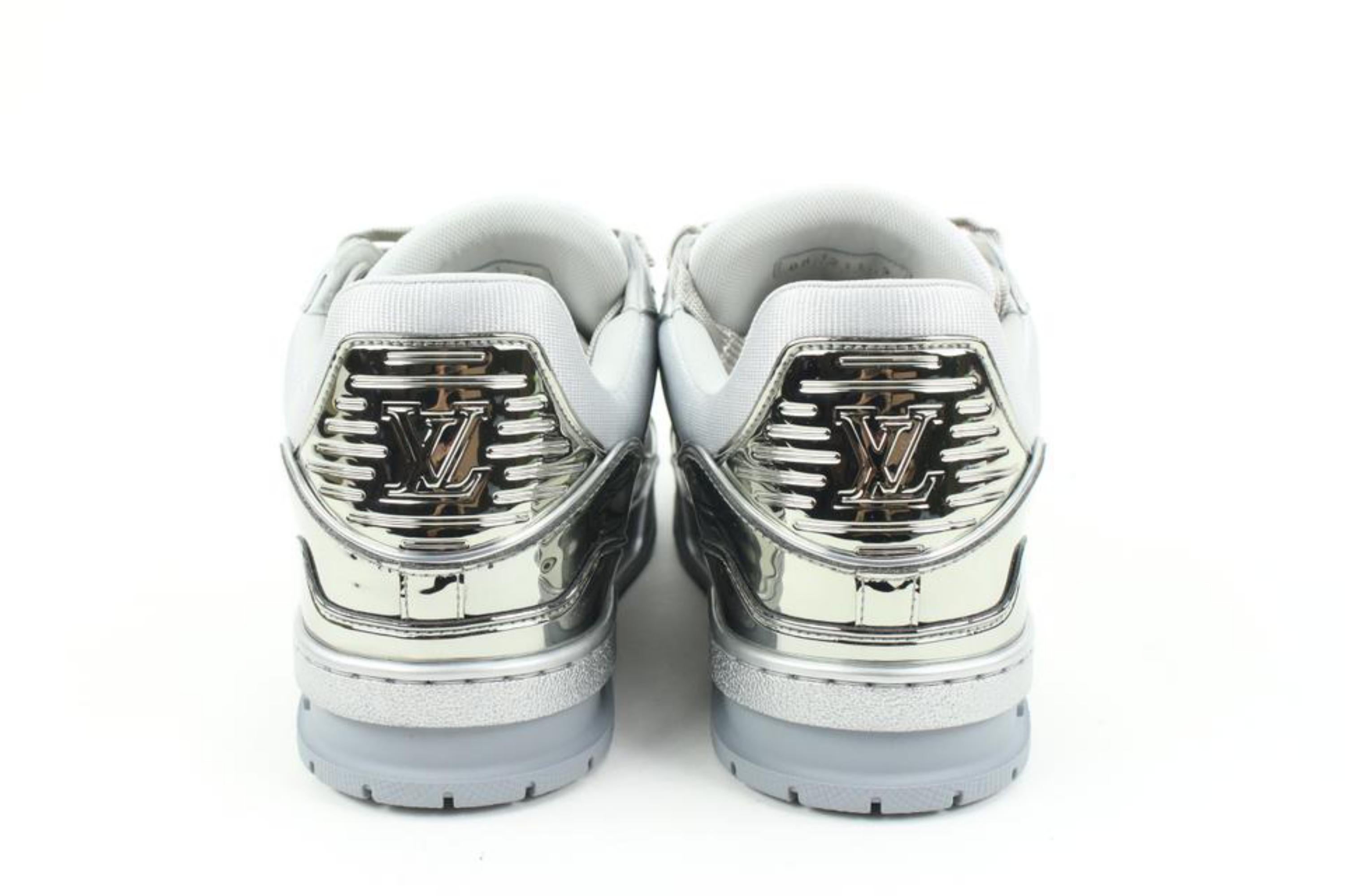 Louis Vuitton Men's 10 US Virgil Abloh Silver Mirror Sneaker  124lv4 For Sale 1