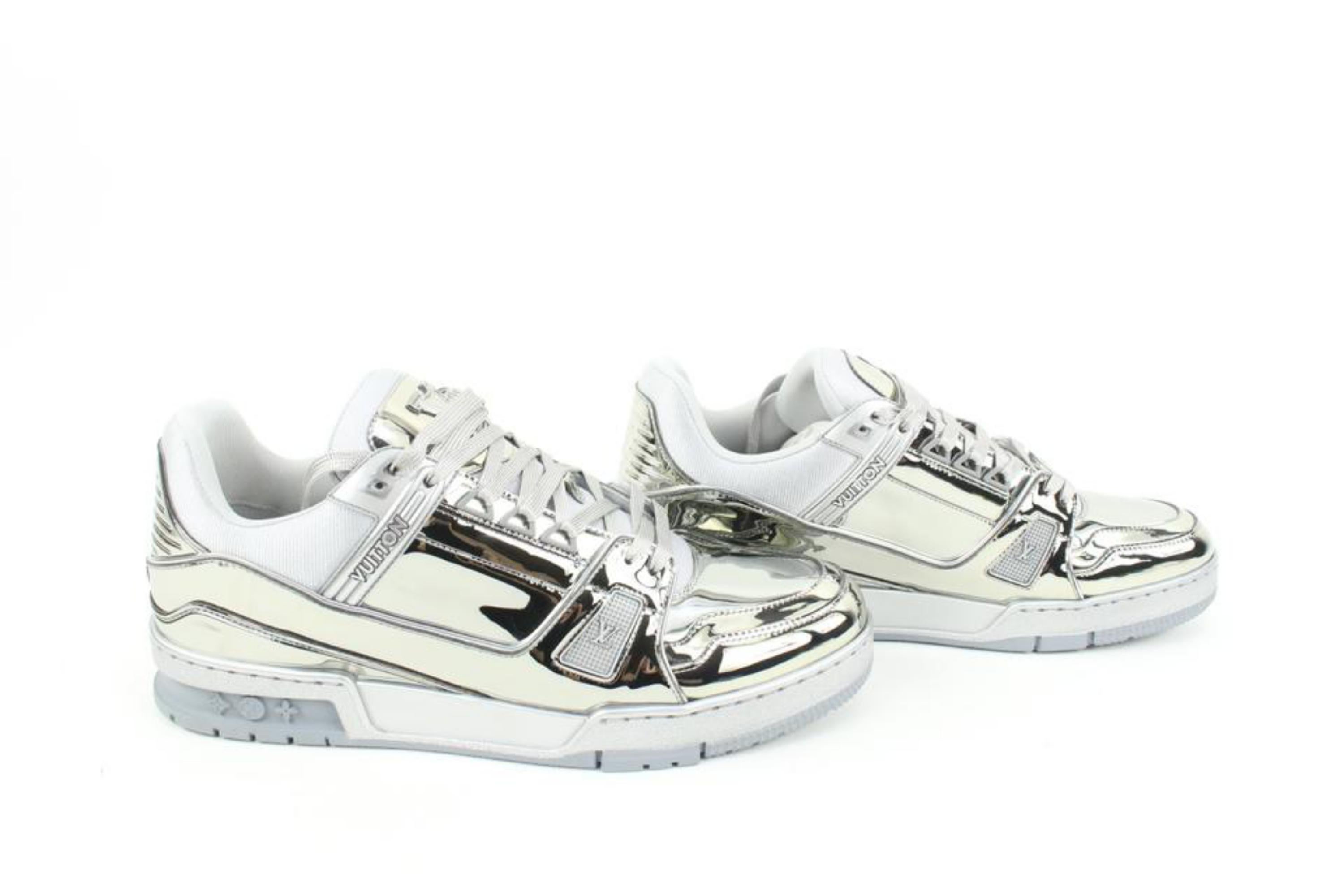 Louis Vuitton Men's 10 US Virgil Abloh Silver Mirror Sneaker  124lv4 For Sale 2