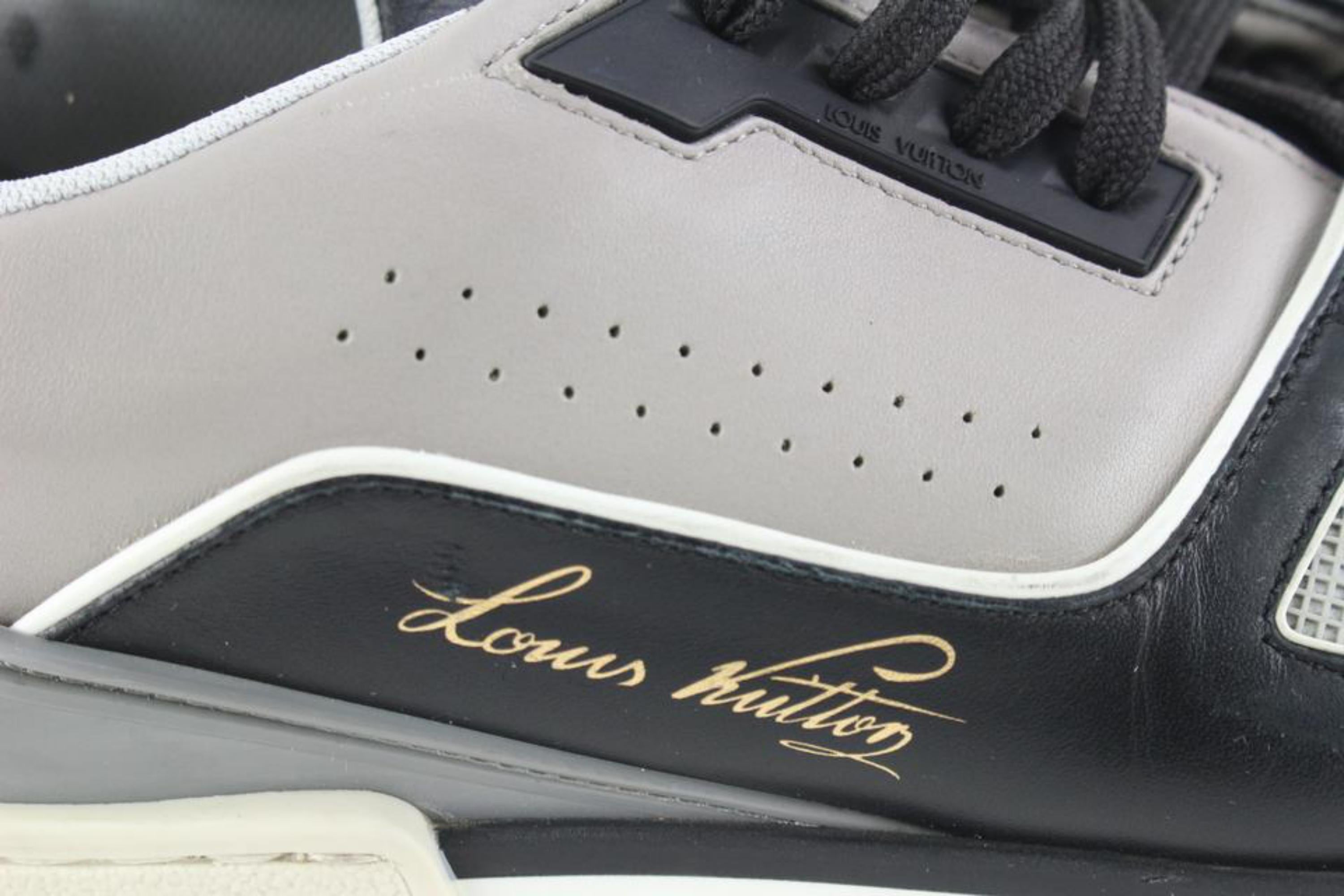 Louis Vuitton Limited Men's US 9 Virgil Abloh Black x White Trainer Sneaker  at 1stDibs
