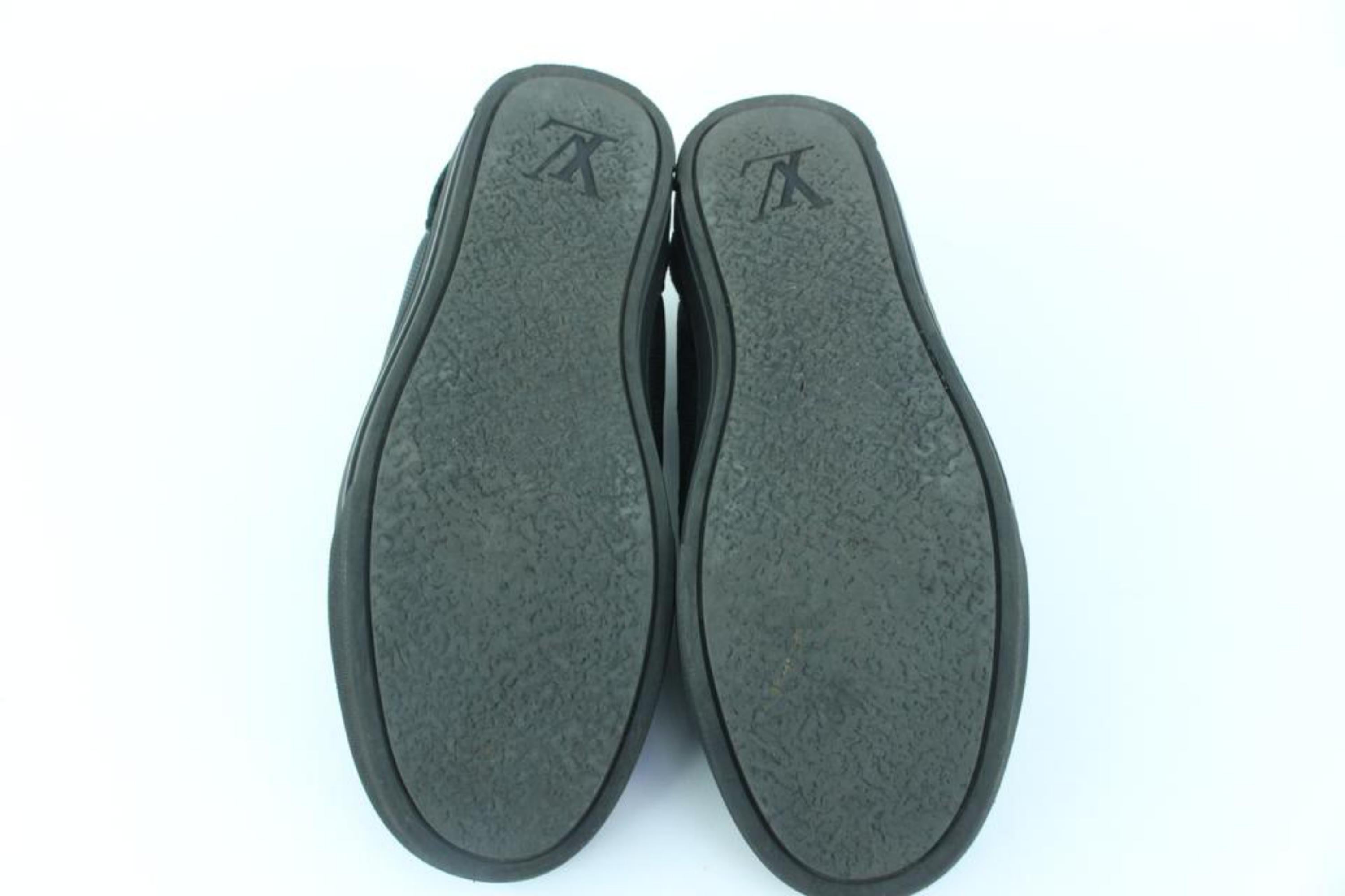 Louis Vuitton Men's 7 US Damier Graphite Nylon Punchy Low Top Sneaker 112lv27 For Sale 3