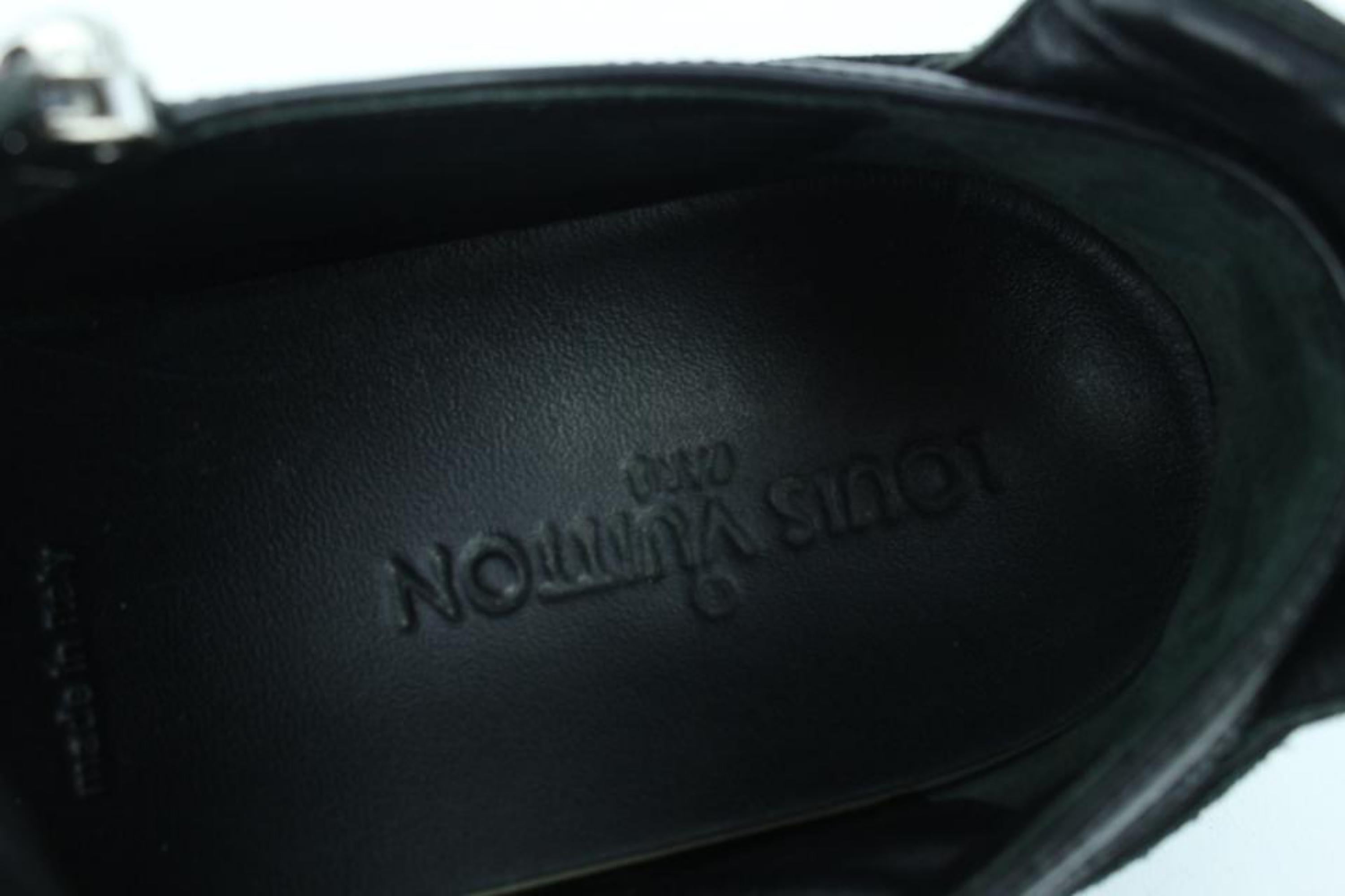 Louis Vuitton Men's 7 US Damier Graphite Nylon Punchy Low Top Sneaker 112lv27 For Sale 4