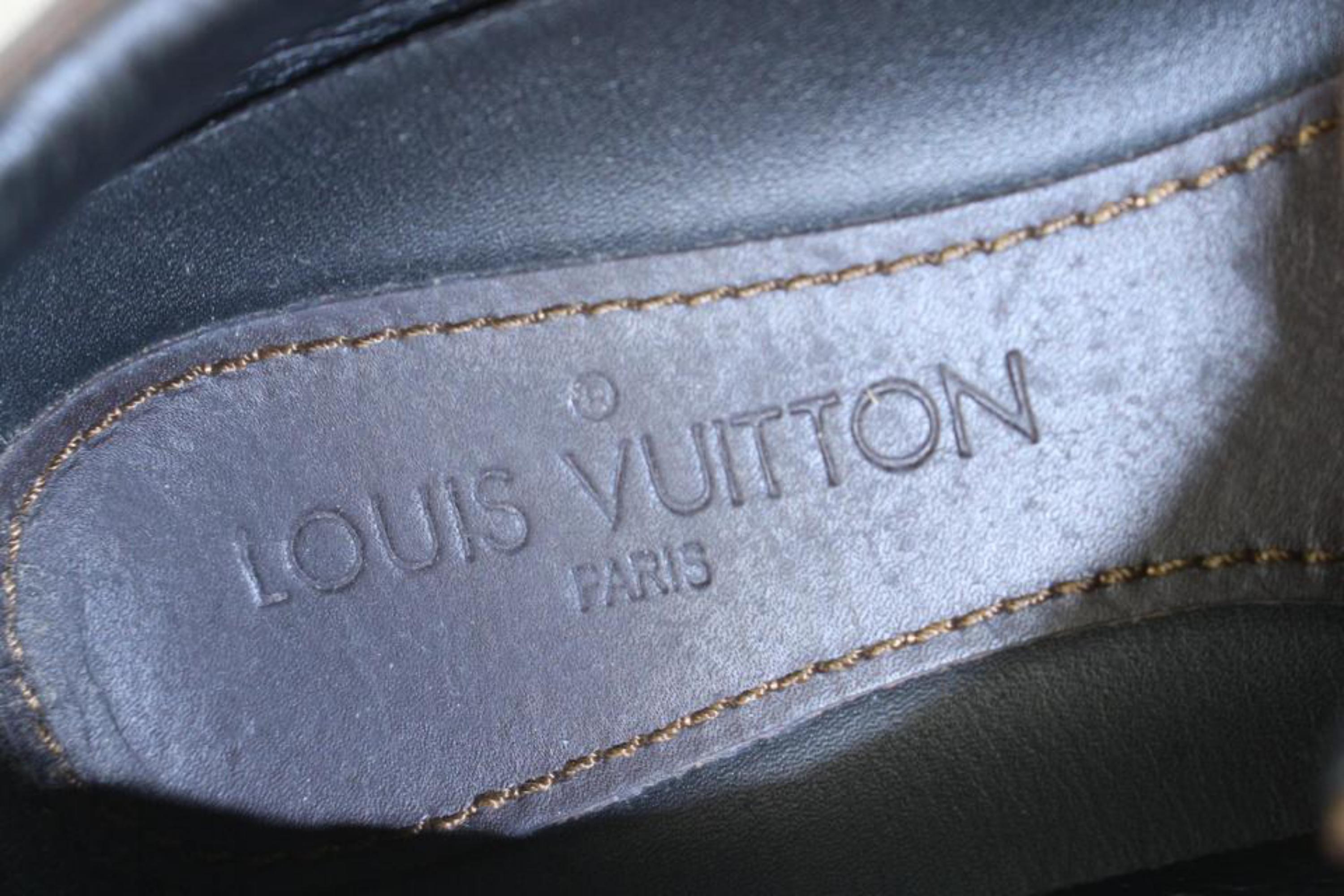 Gray Louis Vuitton Men's 7 US Monogram Globetrotter Sneaker 111lv10