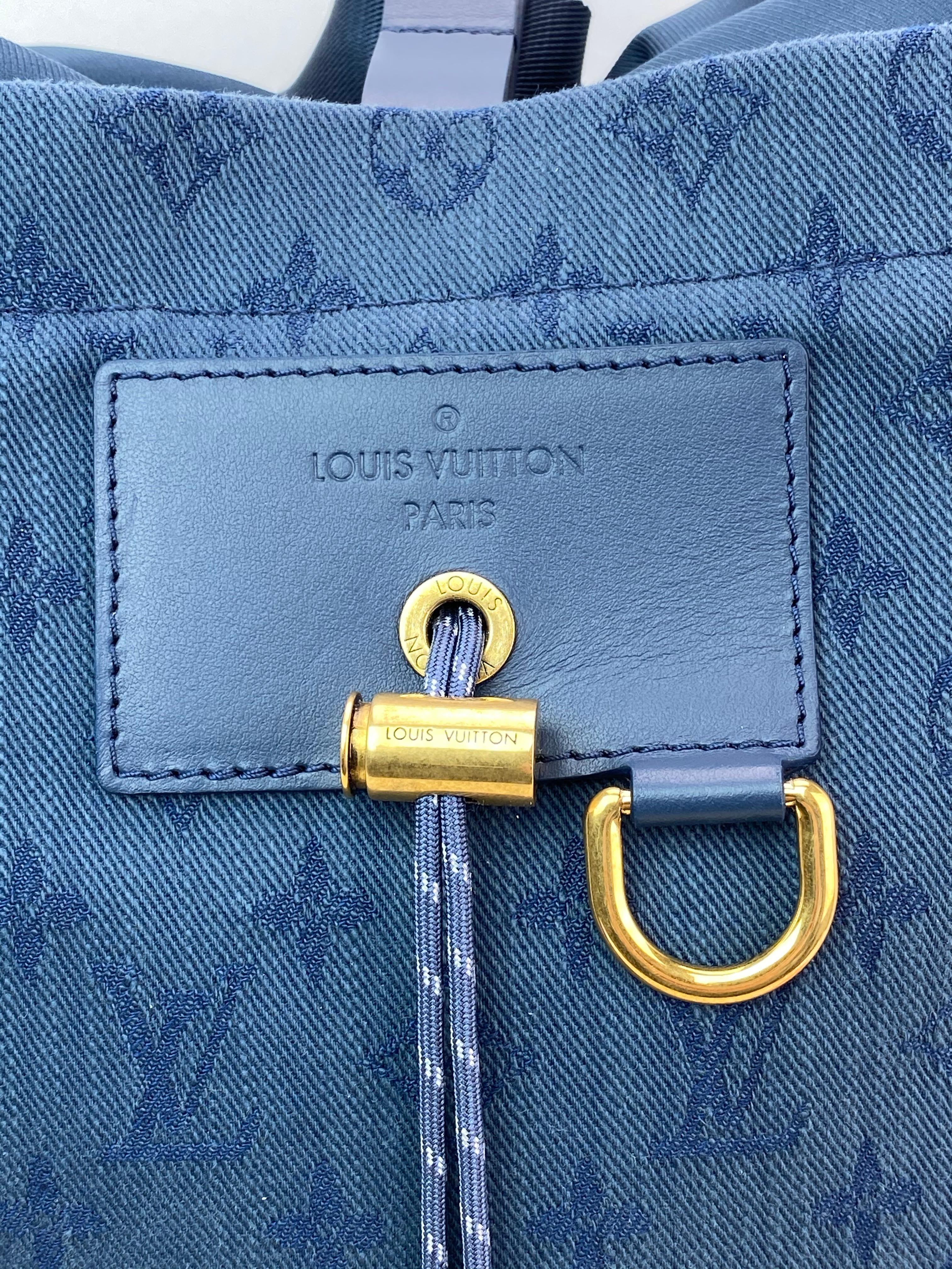 Louis Vuitton Men's Backpack Chalk Navy Blue Monogram Denim Travel M44617 4
